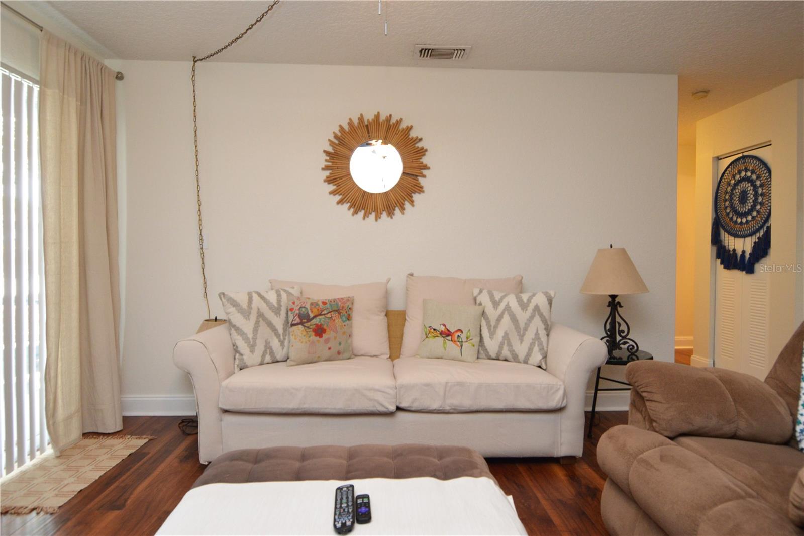 ITOPIA PRIVATE RESIDENCES CONDO - Residential Lease