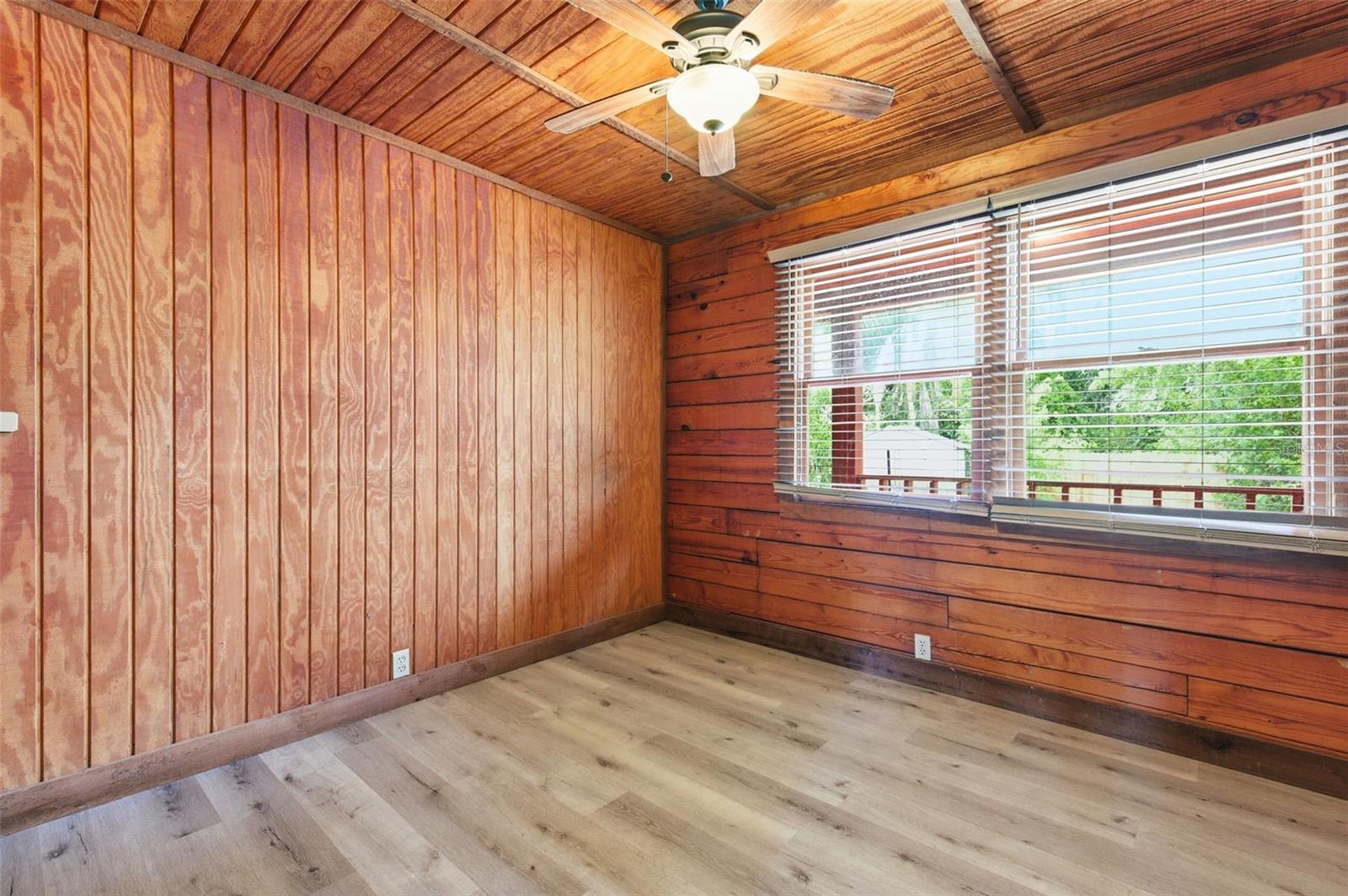 OAK RIDGE - Residential