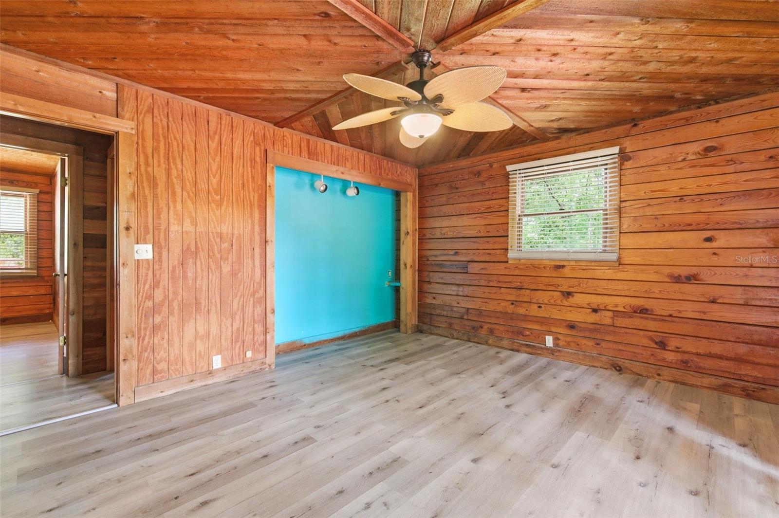 OAK RIDGE - Residential