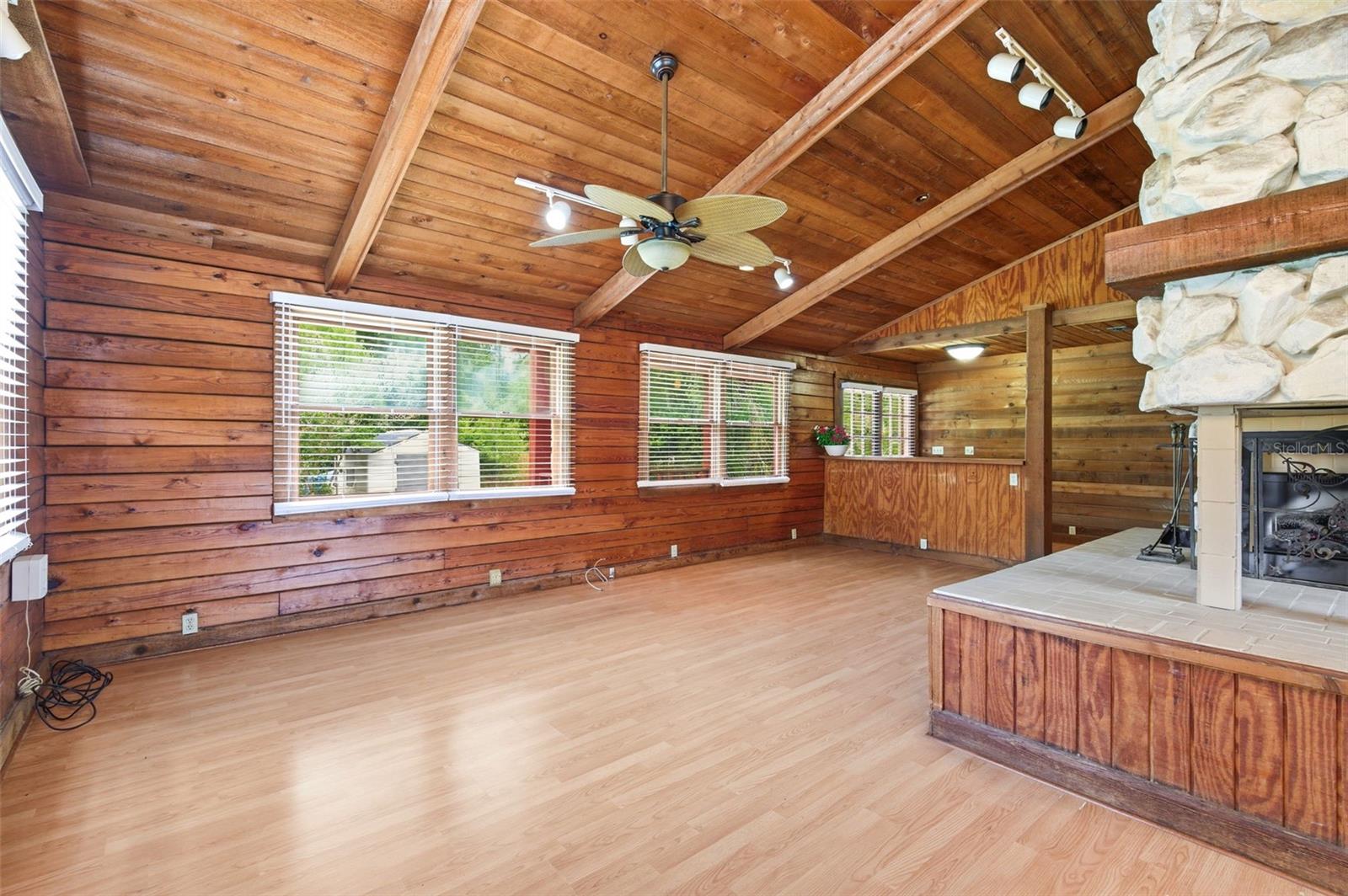 OAK RIDGE - Residential