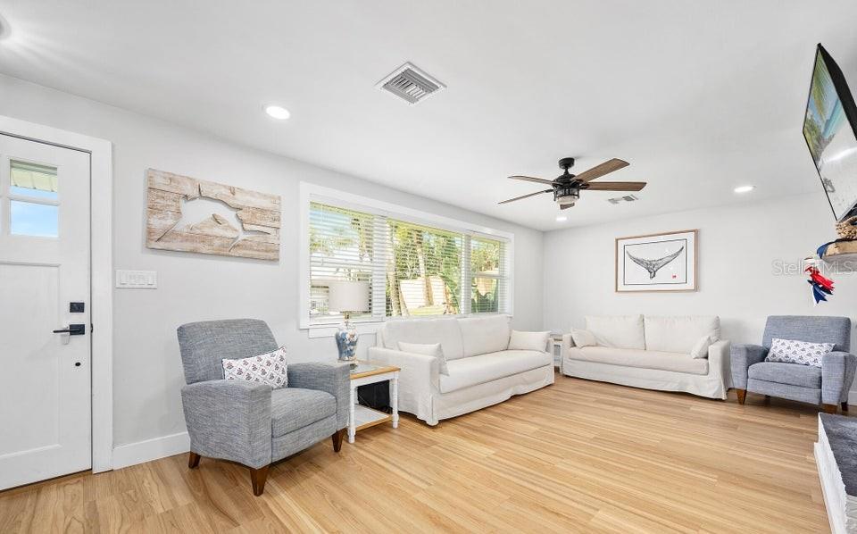 ORMOND OCEANSIDE ESTATES - Residential