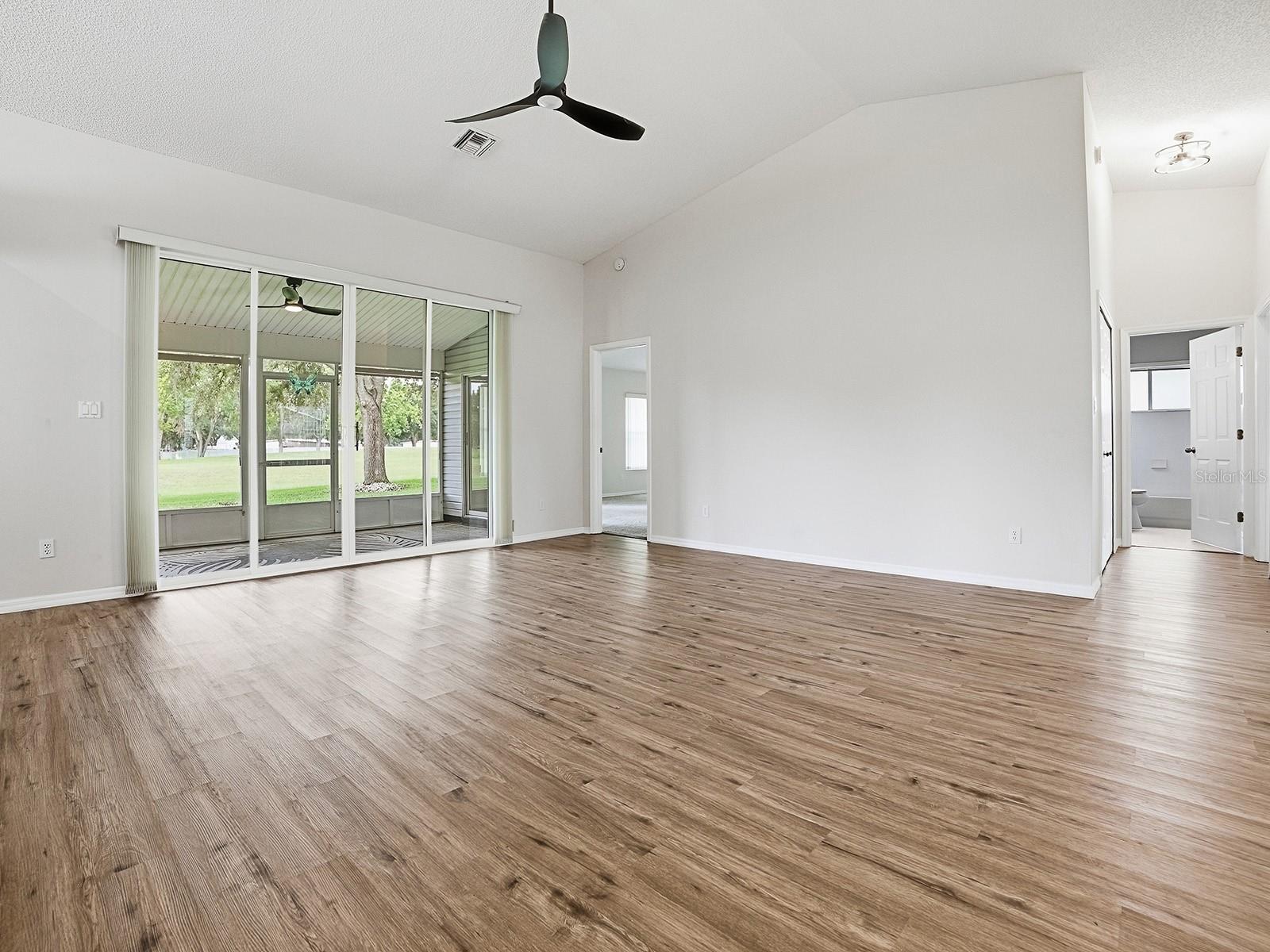 PLANTATION AT LEESBURG GLEN EAGLE VILLAGE TR A-E - Residential