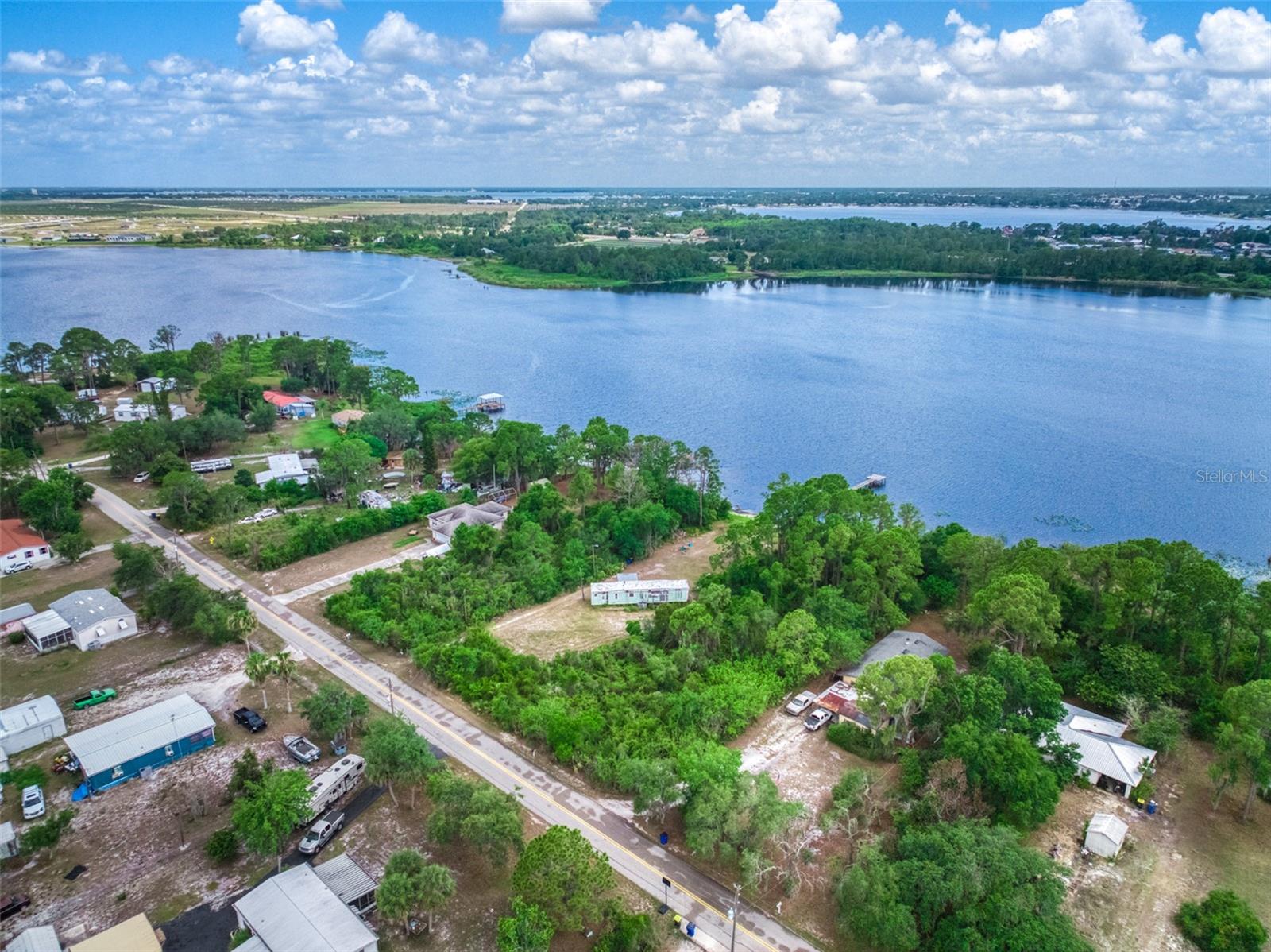 SUNSET LAKES ESTATE - Residential