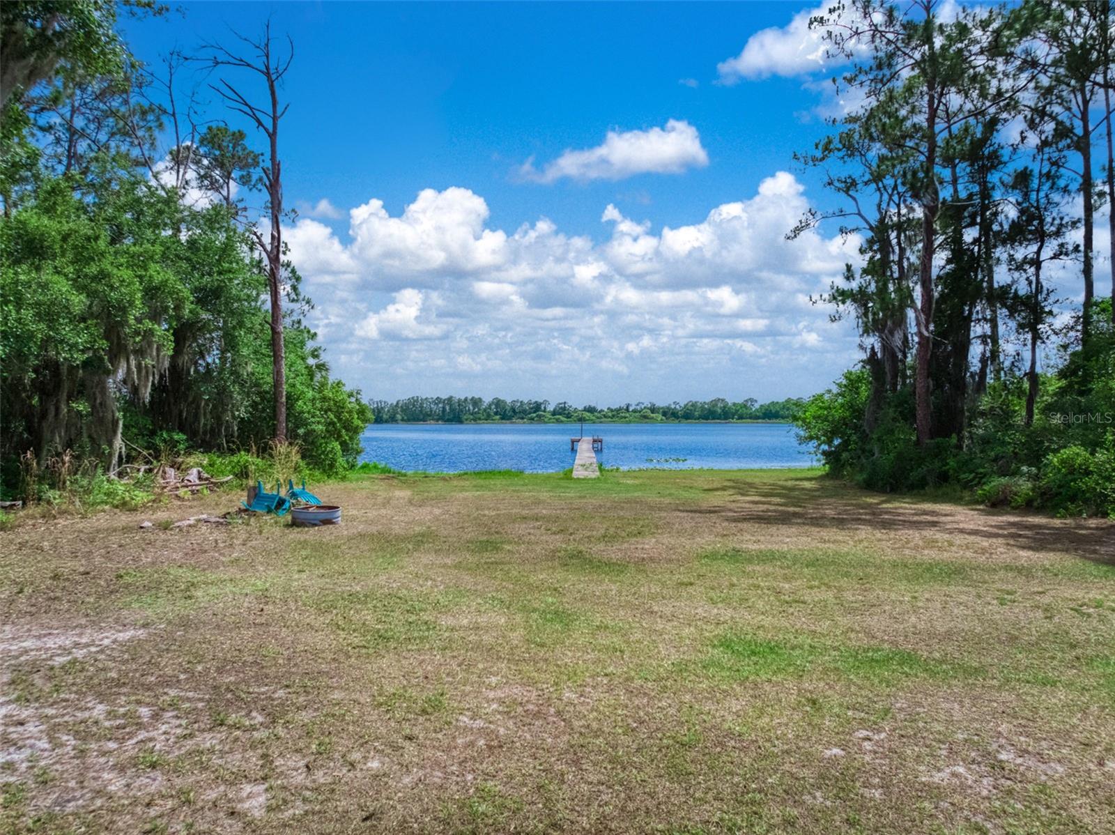 SUNSET LAKES ESTATE - Residential