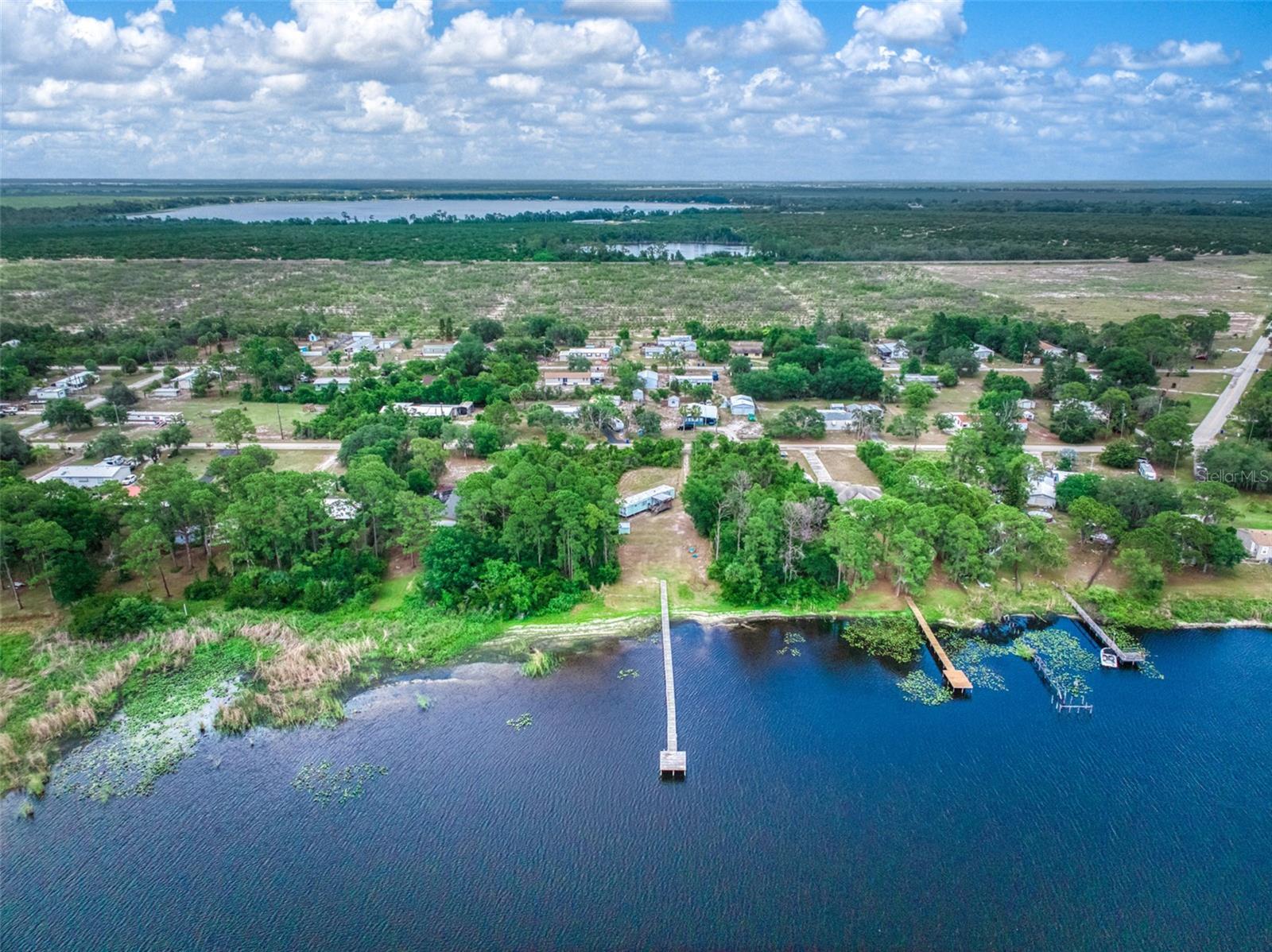 SUNSET LAKES ESTATE - Residential