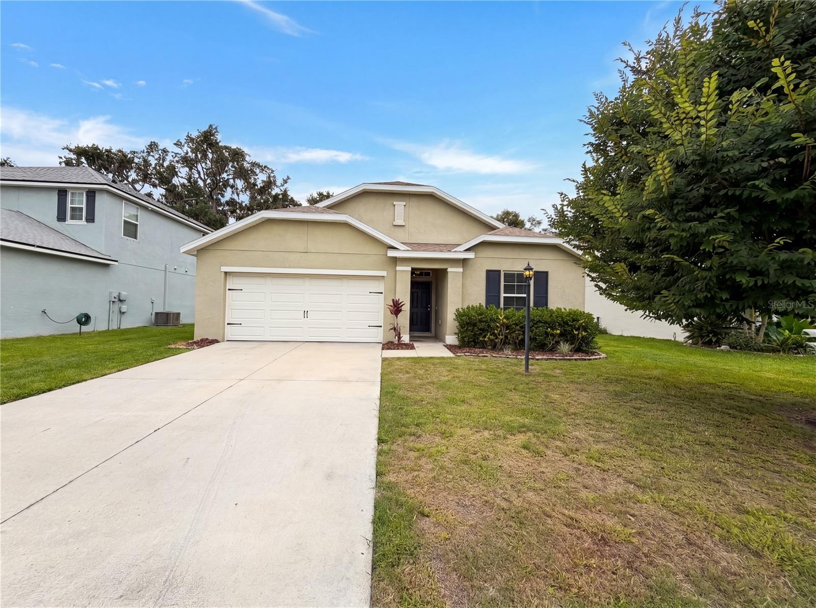 CRYSTAL LAKES II - Residential