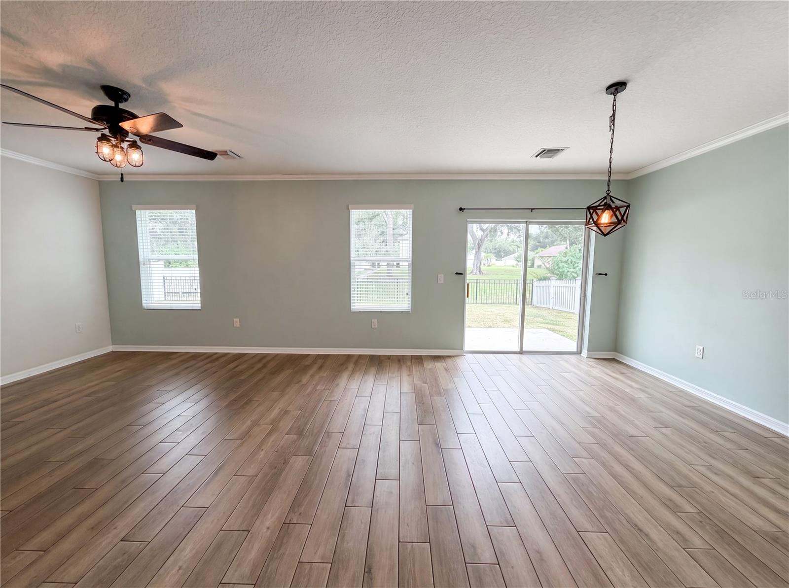 CRYSTAL LAKES II - Residential