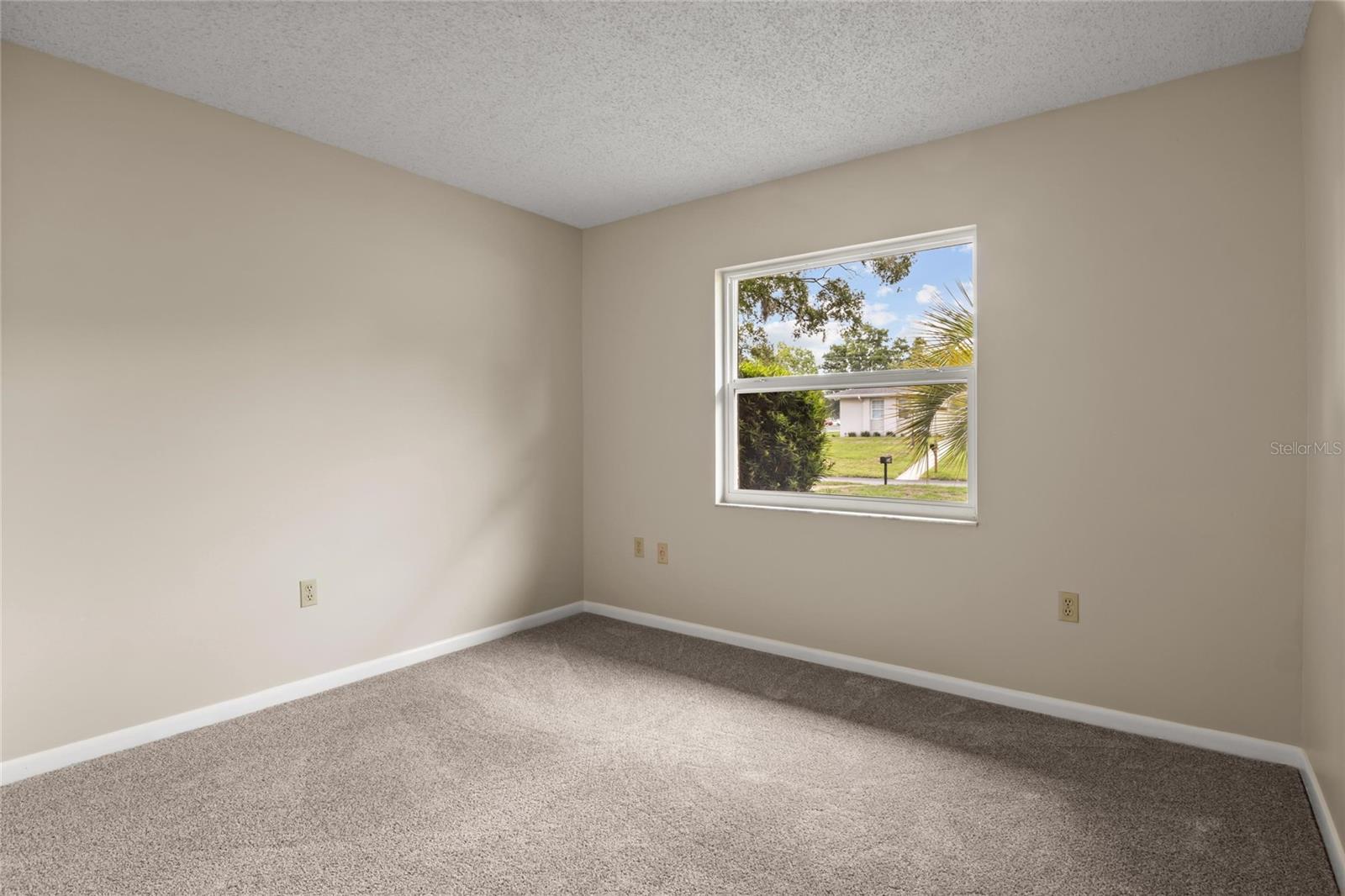SCOTTSWOOD EAST - Residential
