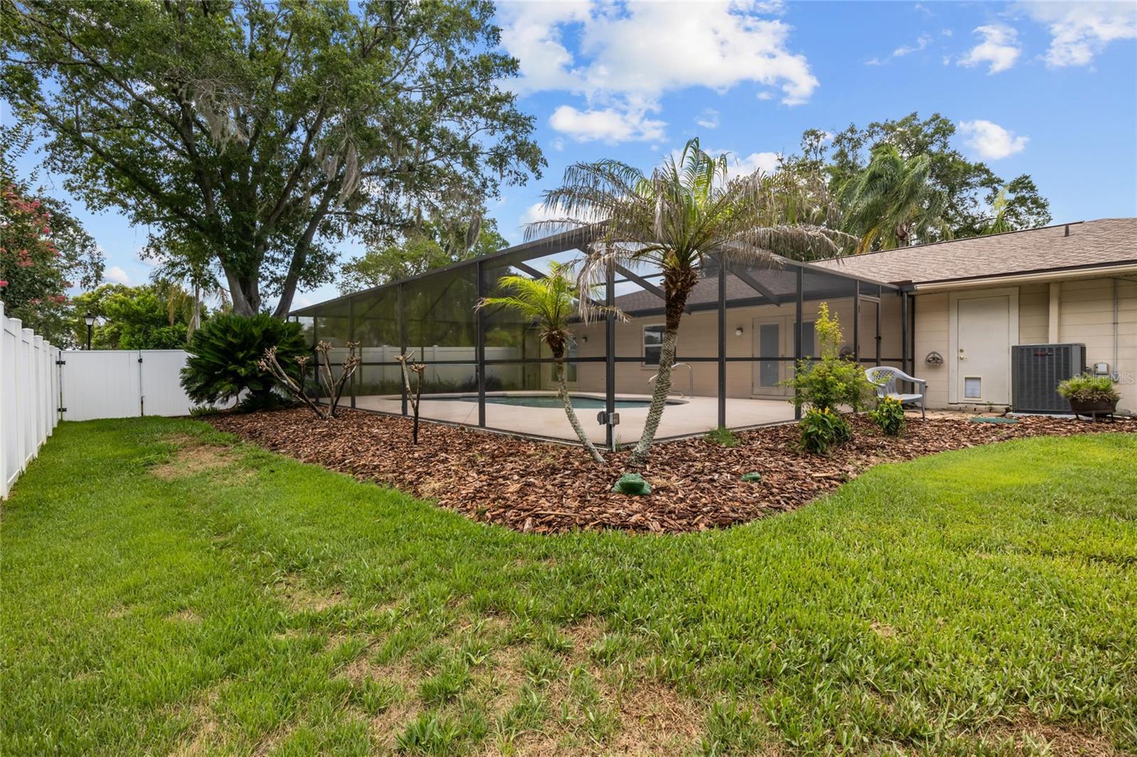 SCOTTSWOOD EAST - Residential