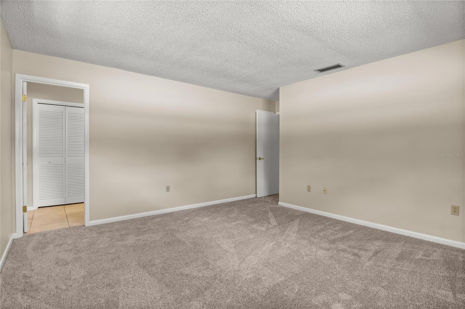 SCOTTSWOOD EAST - Residential