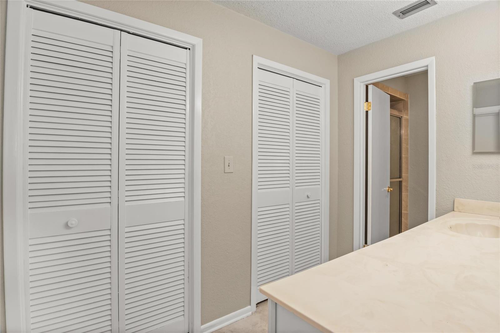 SCOTTSWOOD EAST - Residential