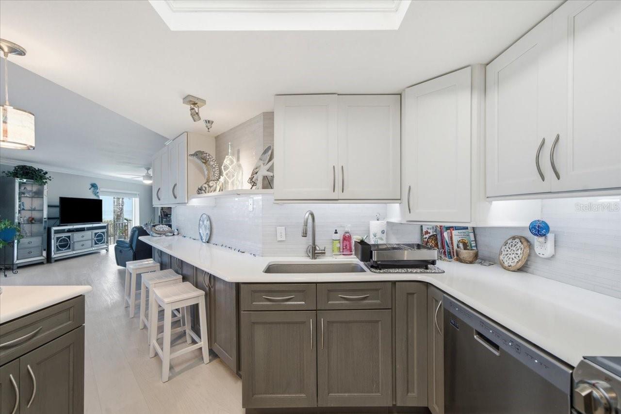 GULF ISLAND BEACH TENNIS - Residential
