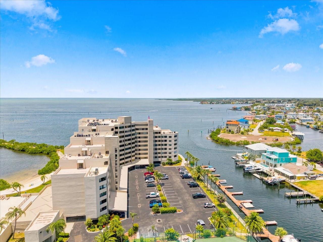 GULF ISLAND BEACH TENNIS - Residential