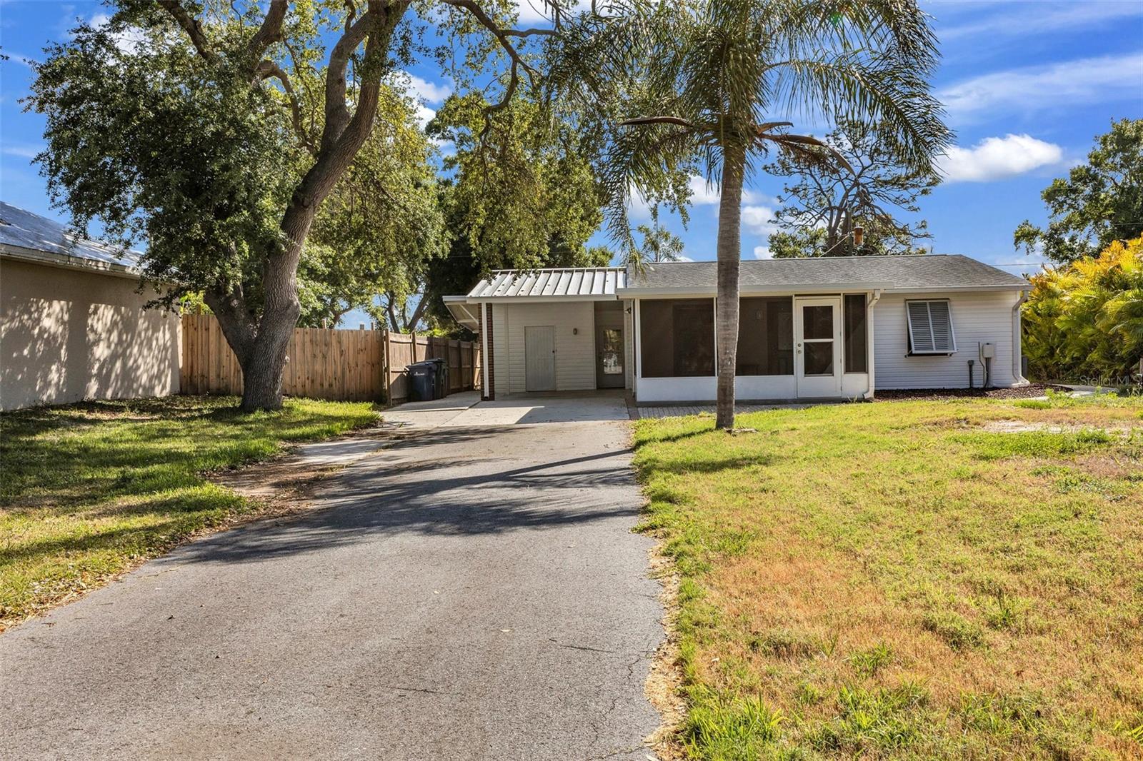 VENICE GROVES REP - Residential