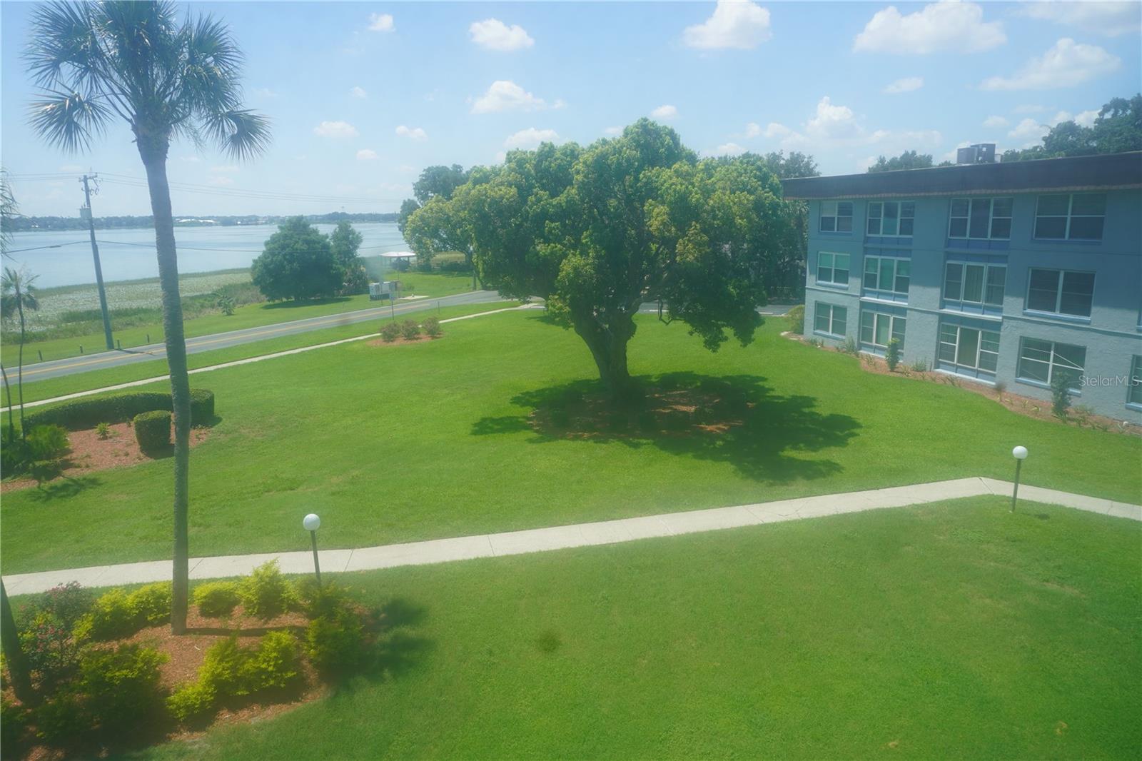 IMPERIAL HARBOURSPHASES 01 & 02 - Residential Lease