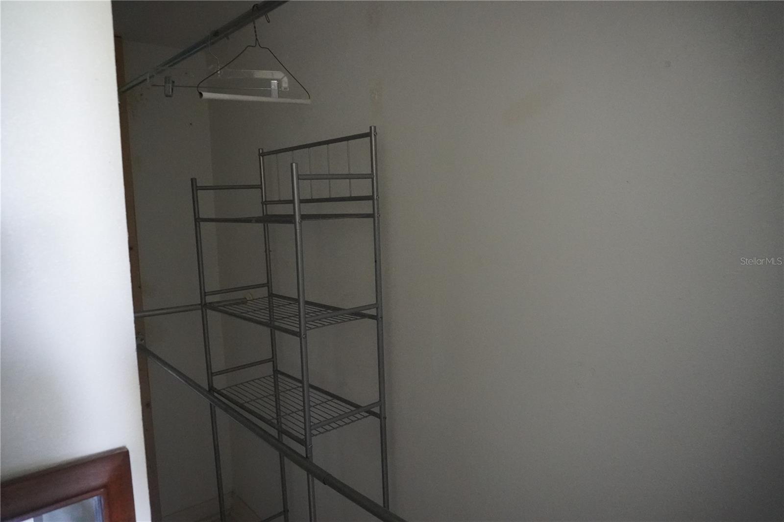 IMPERIAL HARBOURSPHASES 01 & 02 - Residential Lease