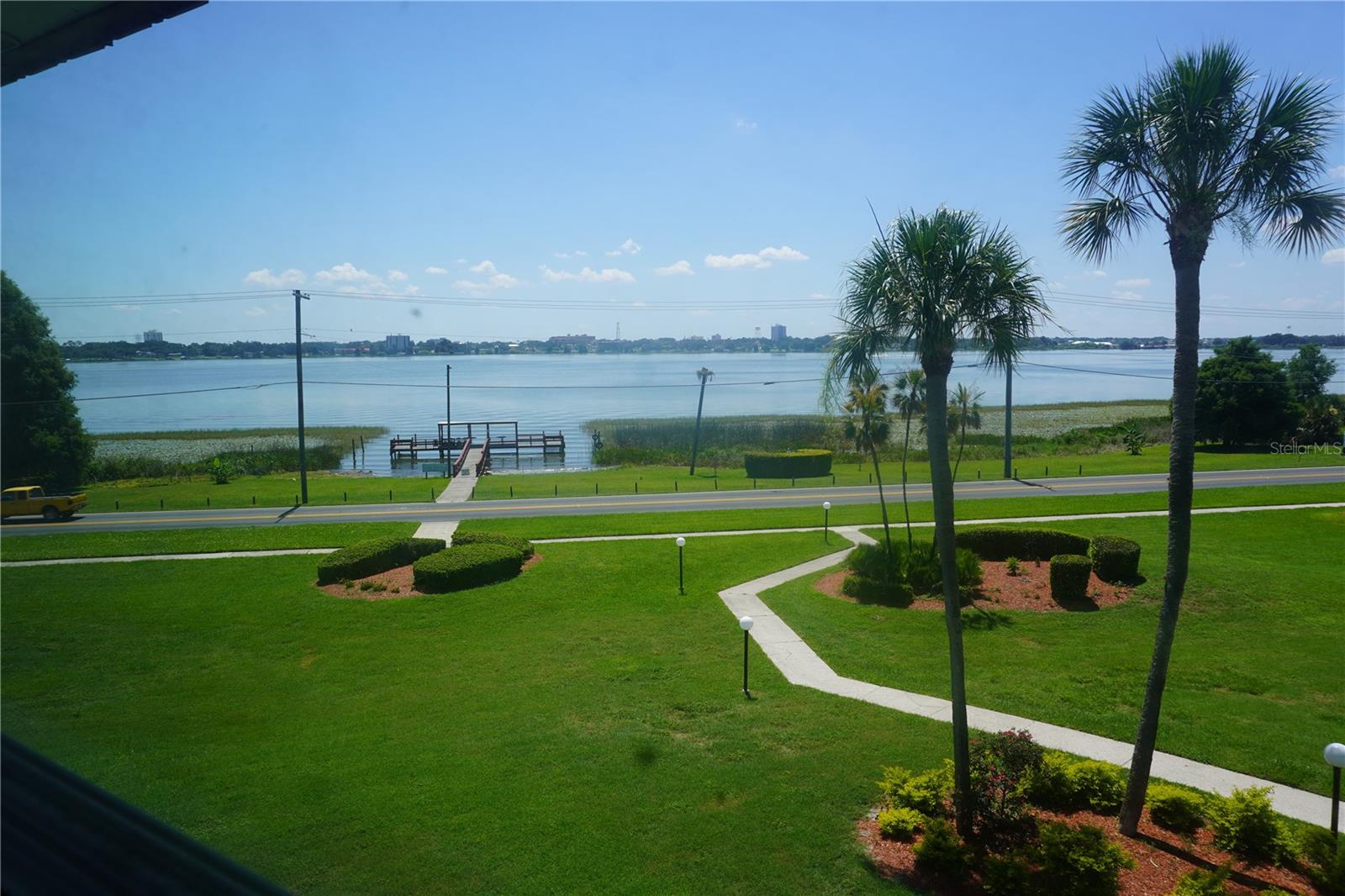 IMPERIAL HARBOURSPHASES 01 & 02 - Residential Lease