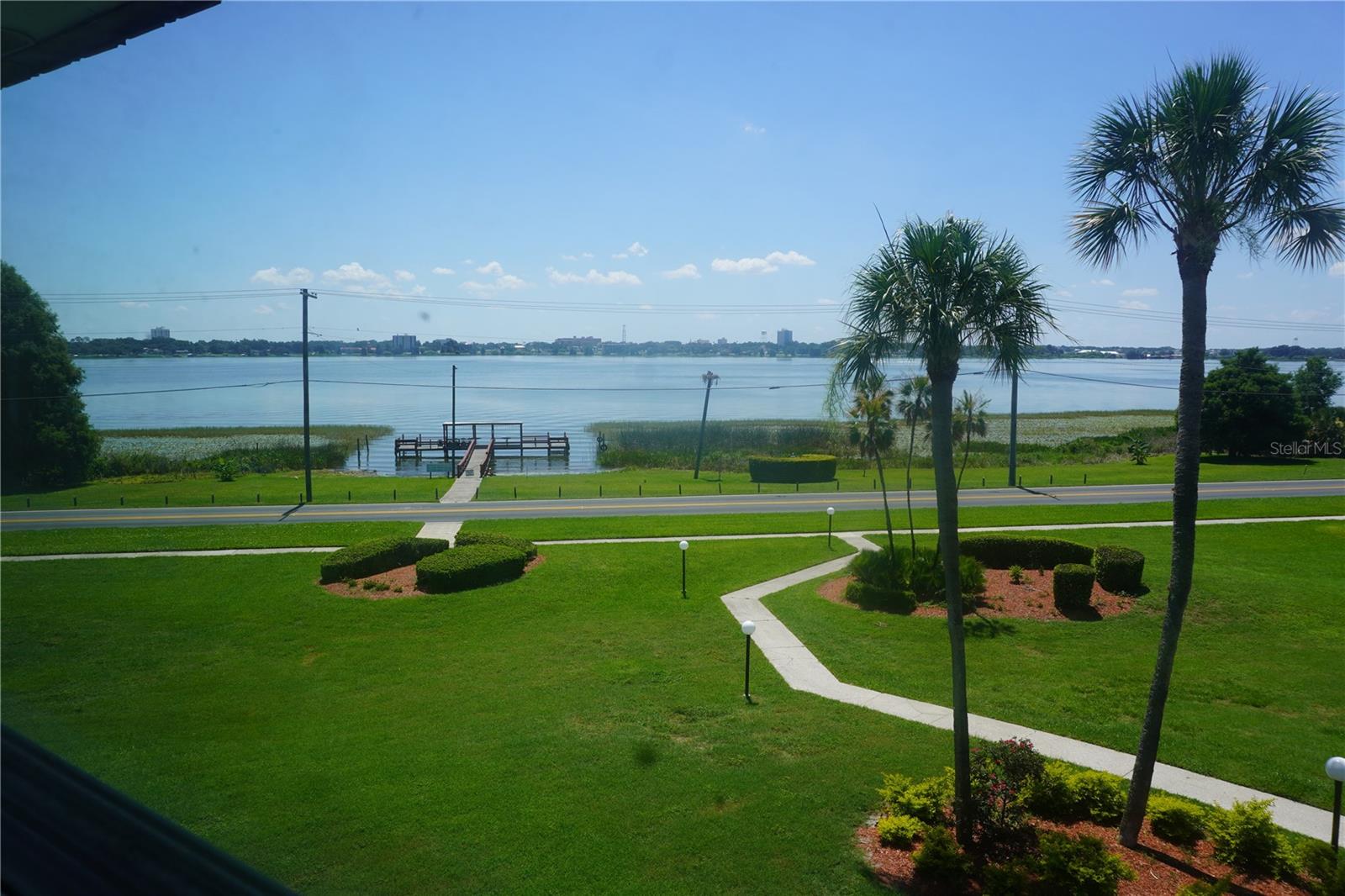 IMPERIAL HARBOURSPHASES 01 & 02 - Residential Lease