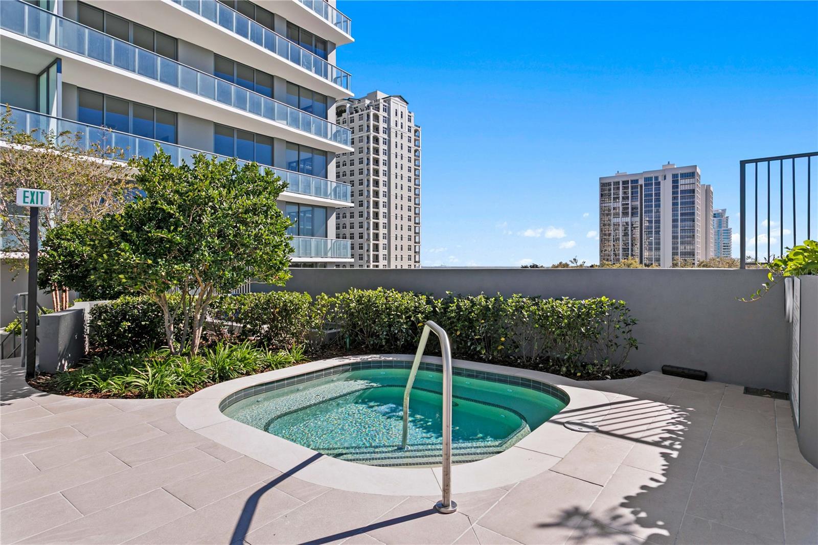 BAYSHORE YSABELLA CONDOMINIUM - Residential