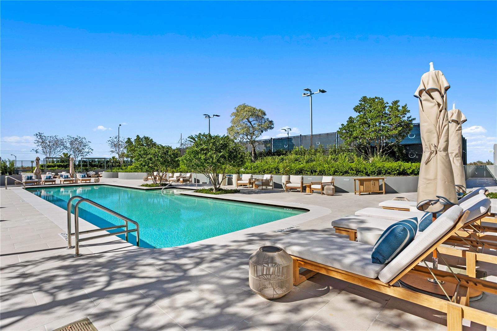 BAYSHORE YSABELLA CONDOMINIUM - Residential