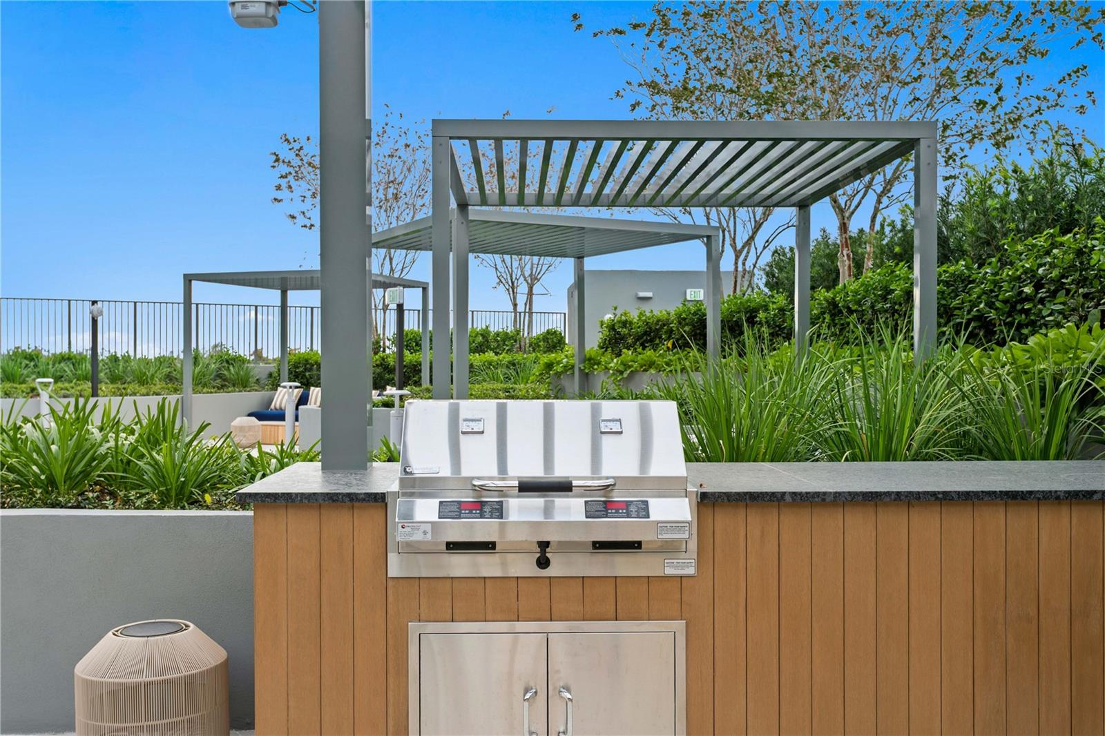 BAYSHORE YSABELLA CONDOMINIUM - Residential