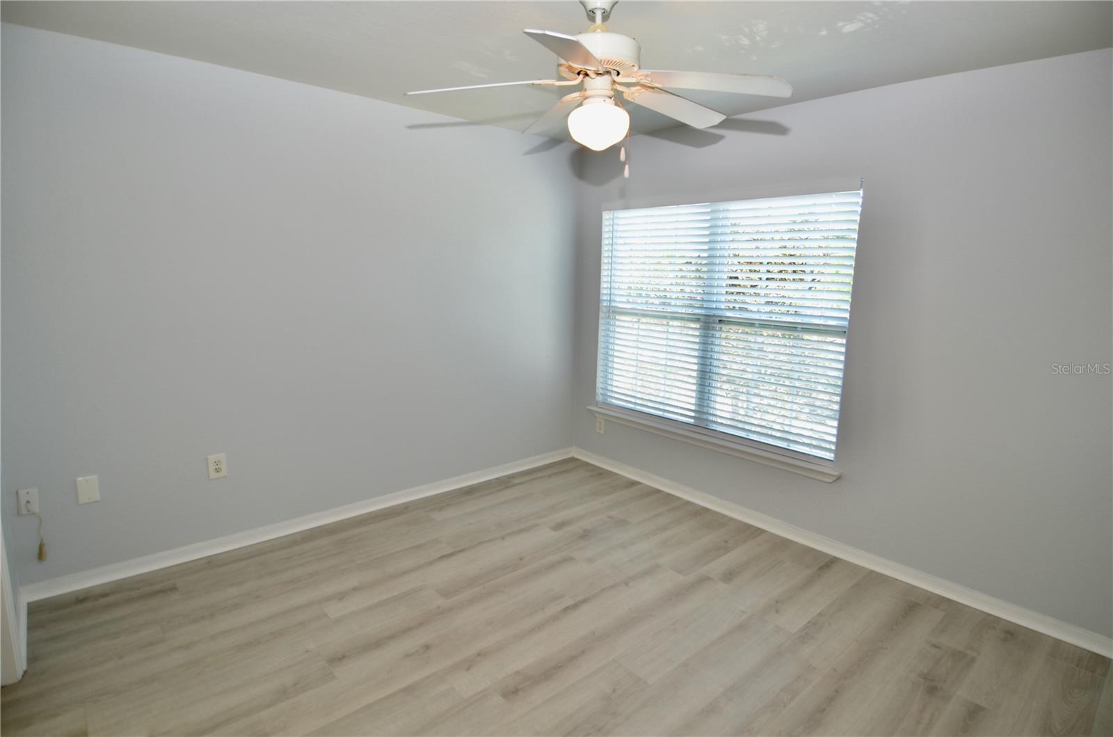 ADMIRALS WALK - Residential