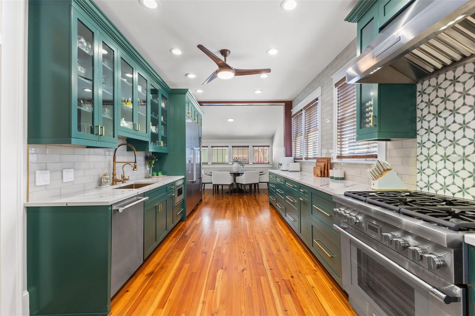 WEST SUWANEE HEIGHTS - Residential