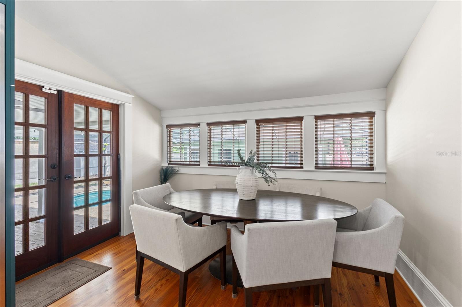 WEST SUWANEE HEIGHTS - Residential