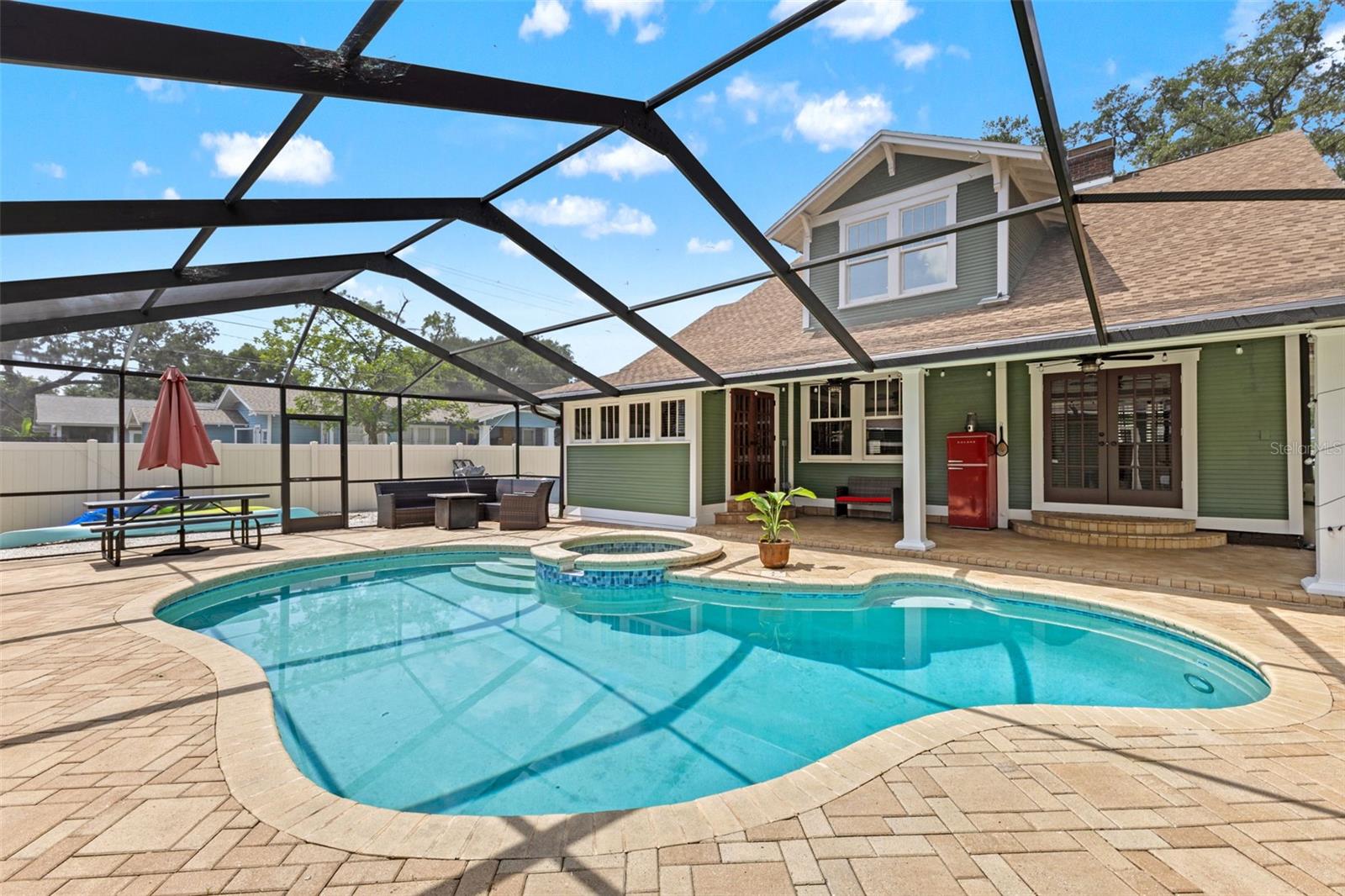 WEST SUWANEE HEIGHTS - Residential