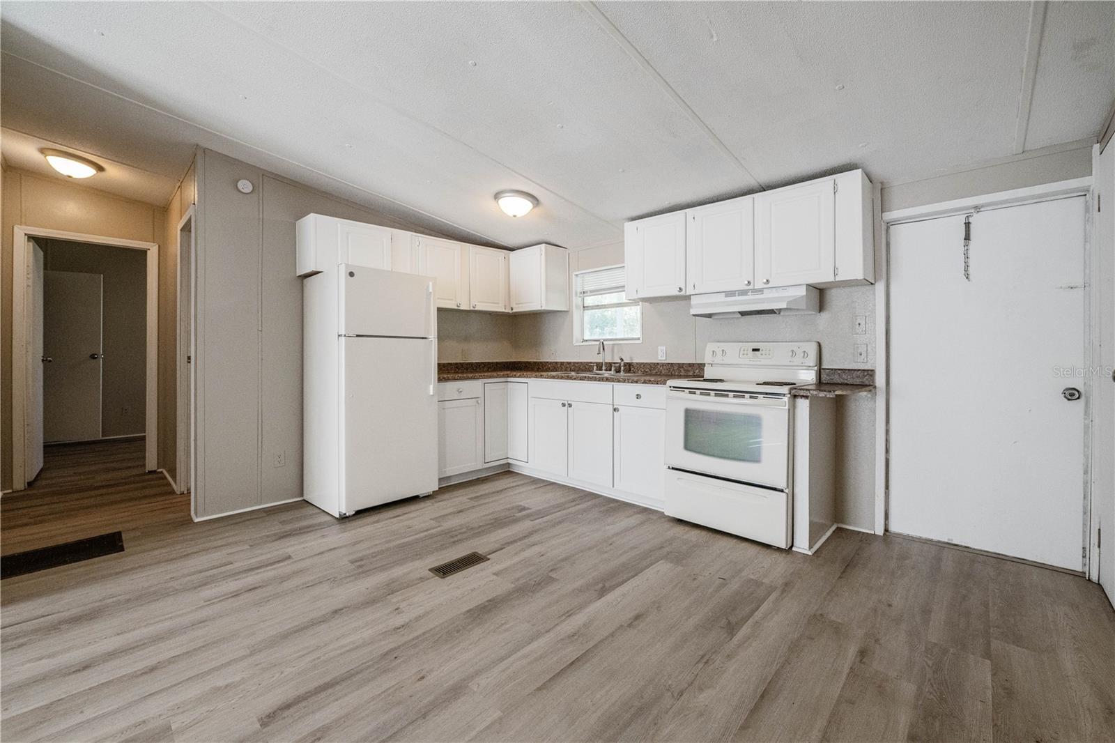 WAHNETA FARMS - Residential