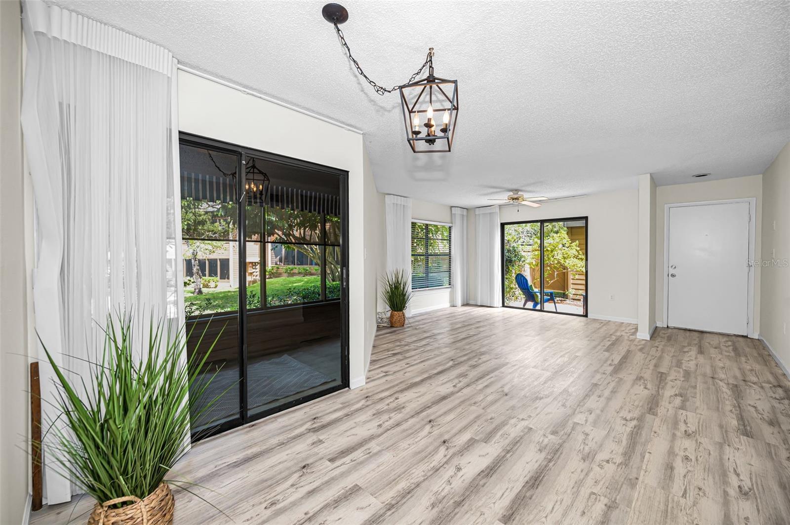 GLENEAGLES I CONDO - Residential
