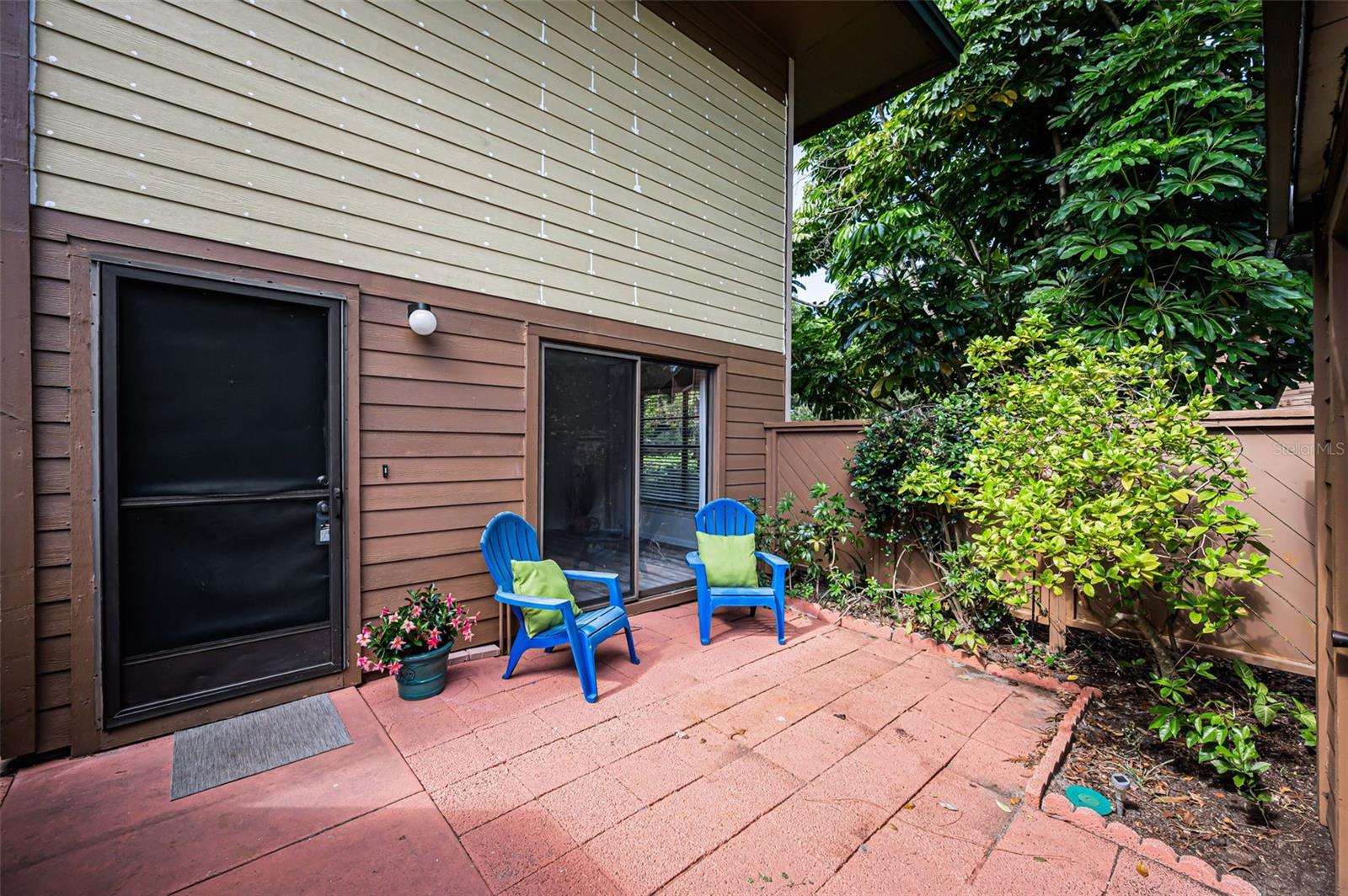 GLENEAGLES I CONDO - Residential