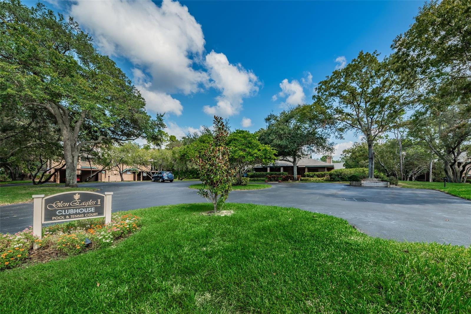 GLENEAGLES I CONDO - Residential