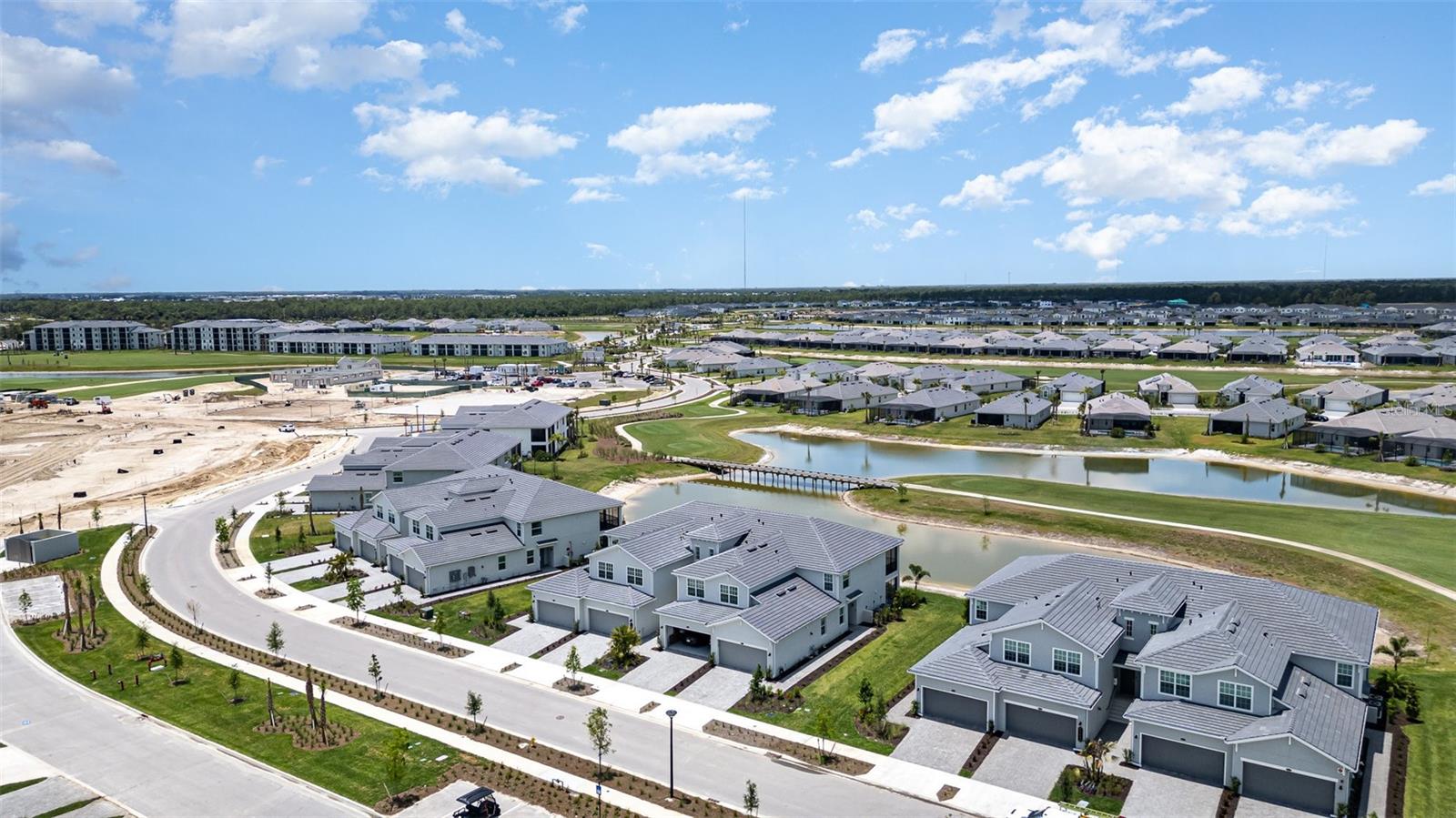 COACH HOMES I AT WEBBS RESERVE PHASE 4 BLDG 0014 U - Residential Lease