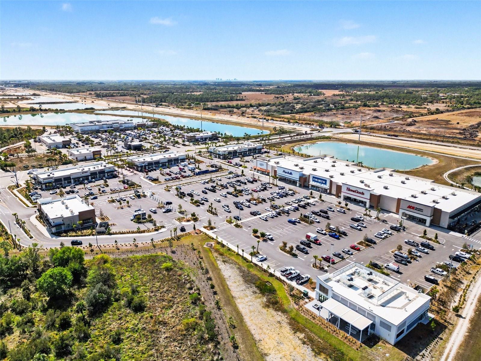 COACH HOMES I AT WEBBS RESERVE PHASE 4 BLDG 0014 U - Residential Lease