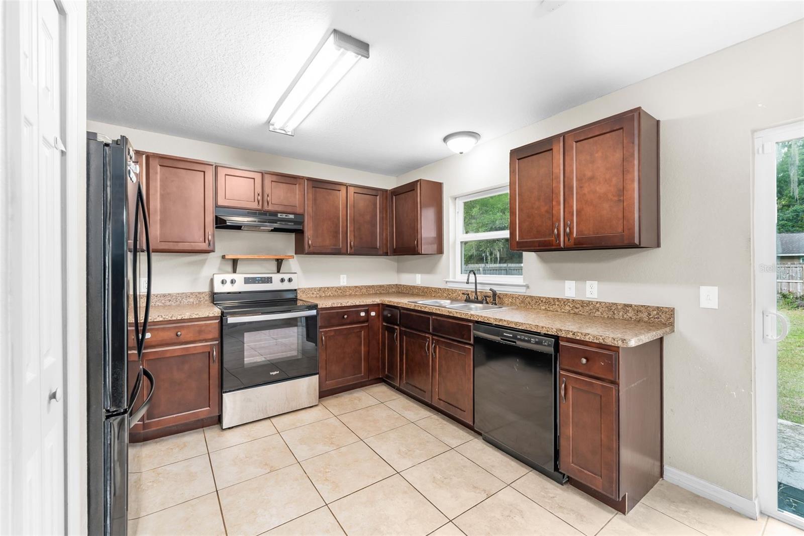 BELLEVIEW HEIGHTS ESTATE - Residential