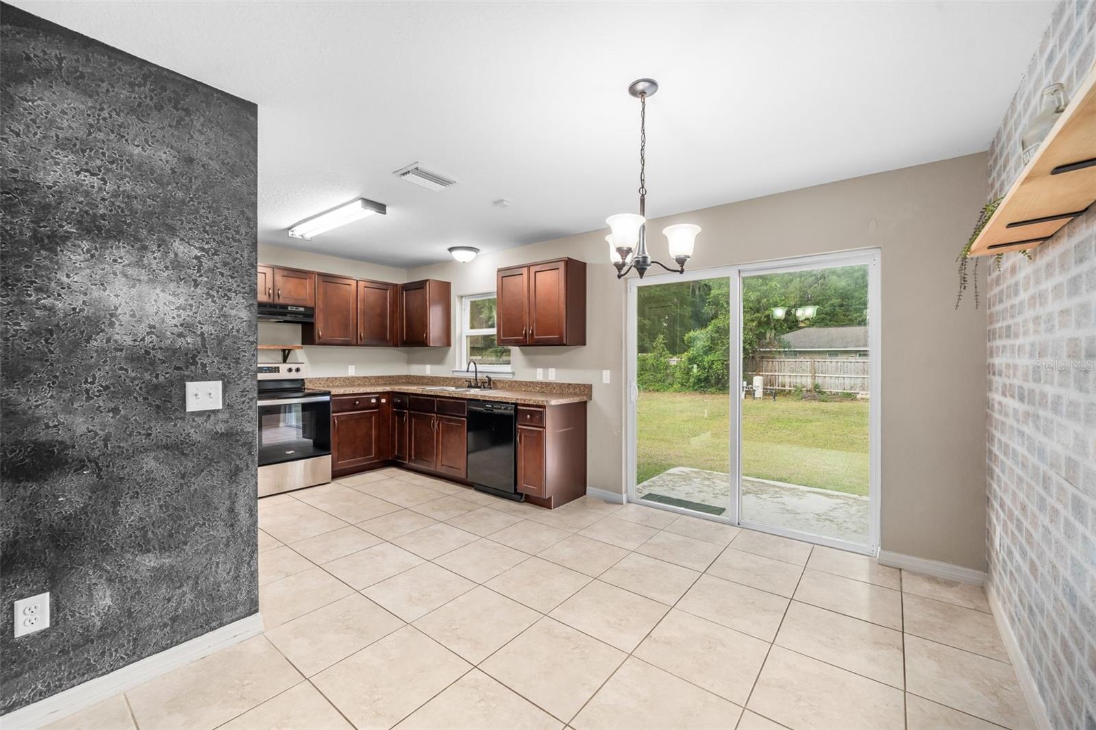 BELLEVIEW HEIGHTS ESTATE - Residential