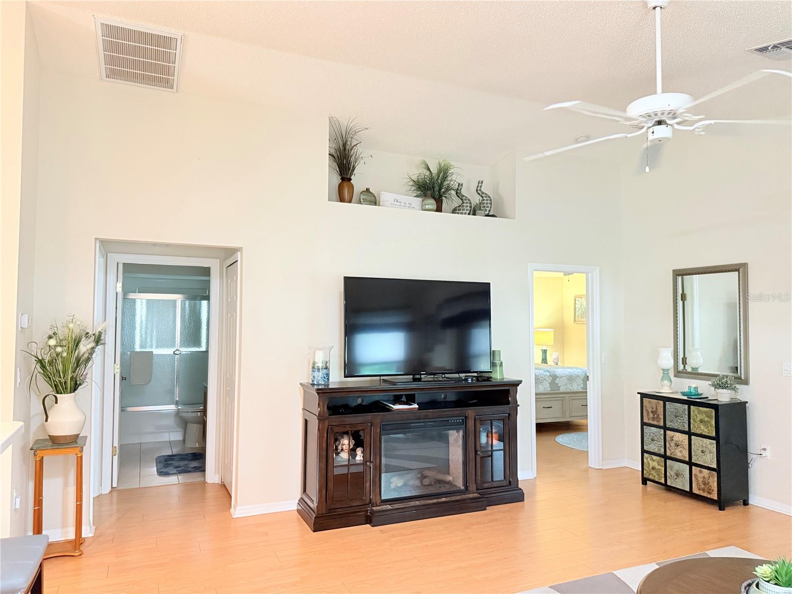 WELLINGTON AT SEVEN HILLS PH 6 - Residential