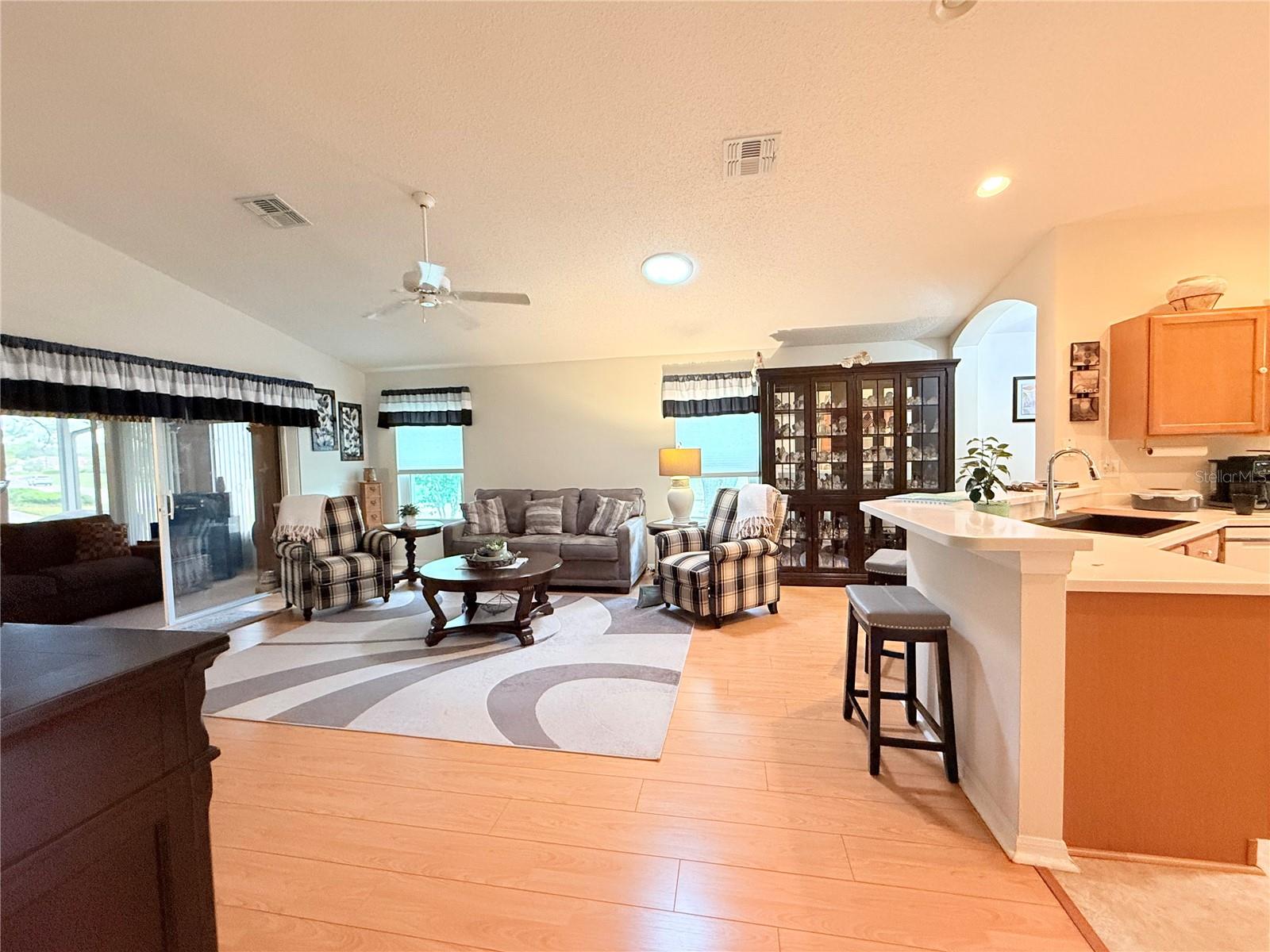 WELLINGTON AT SEVEN HILLS PH 6 - Residential