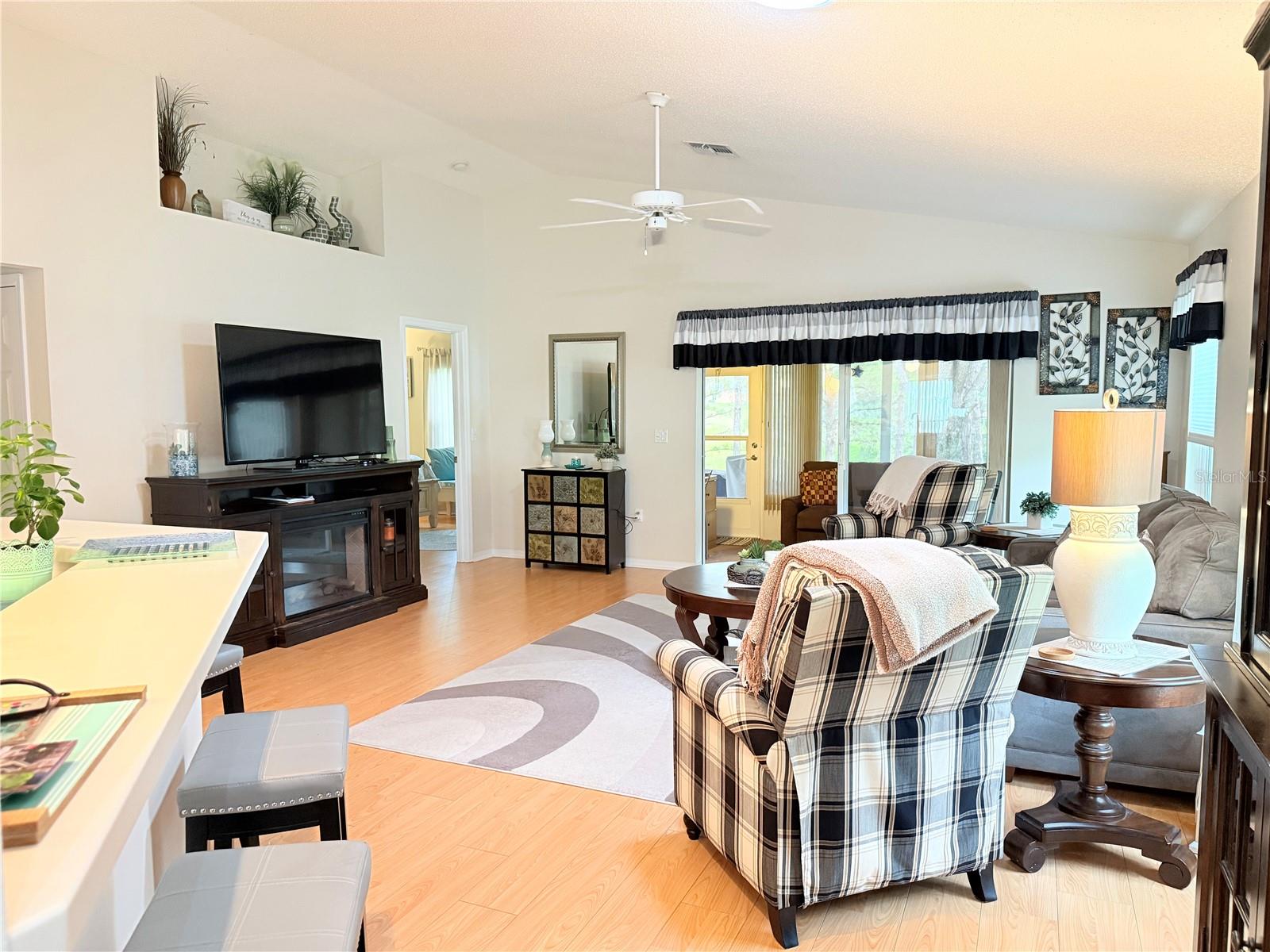 WELLINGTON AT SEVEN HILLS PH 6 - Residential