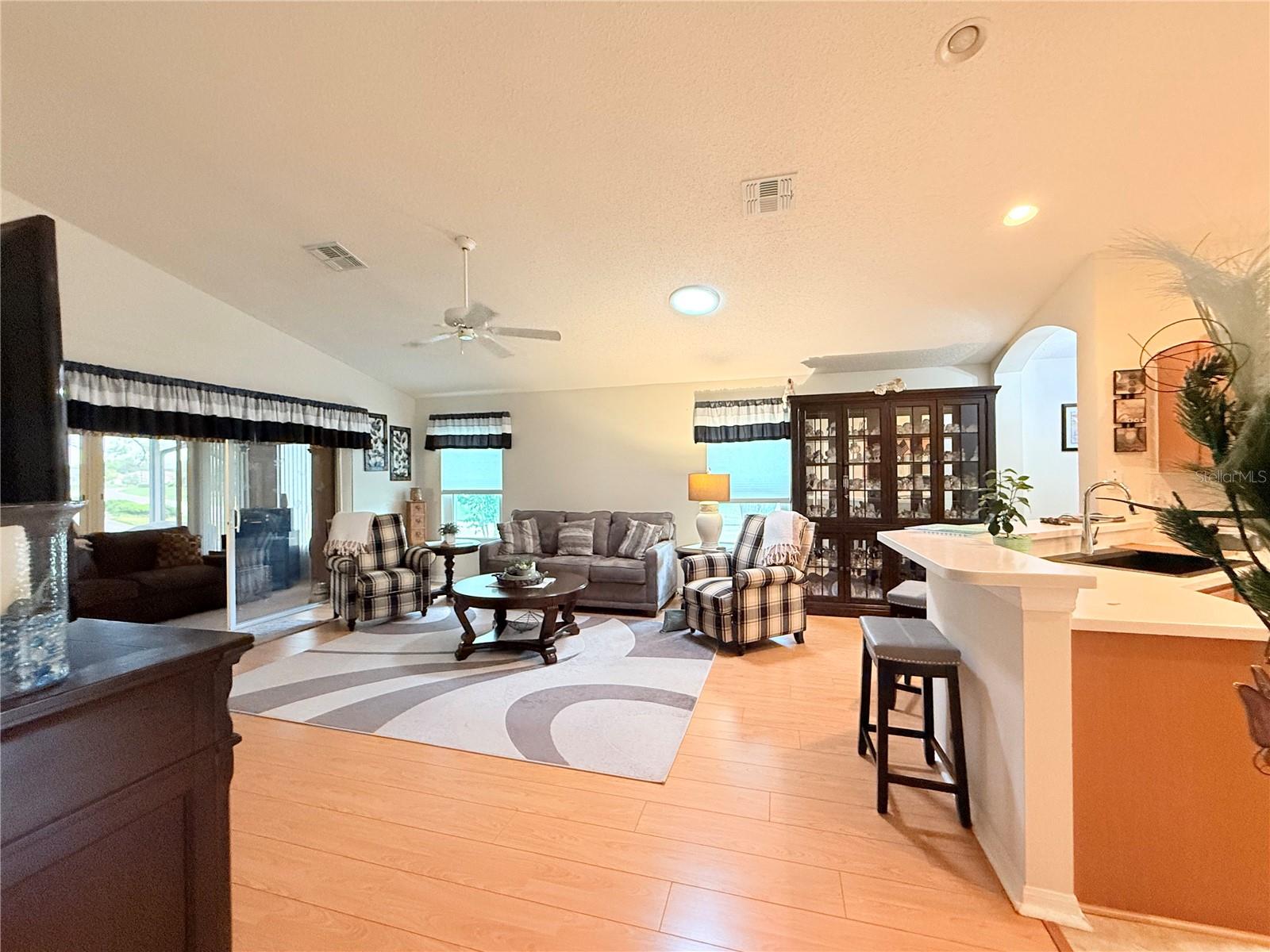 WELLINGTON AT SEVEN HILLS PH 6 - Residential