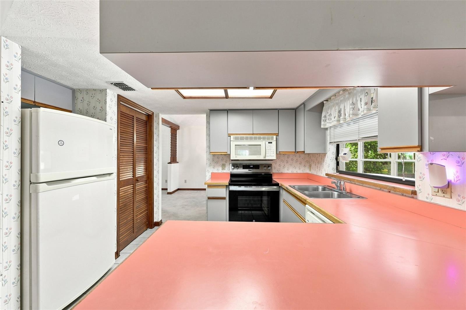 KENLAKE SUB 2ND ADD - Residential