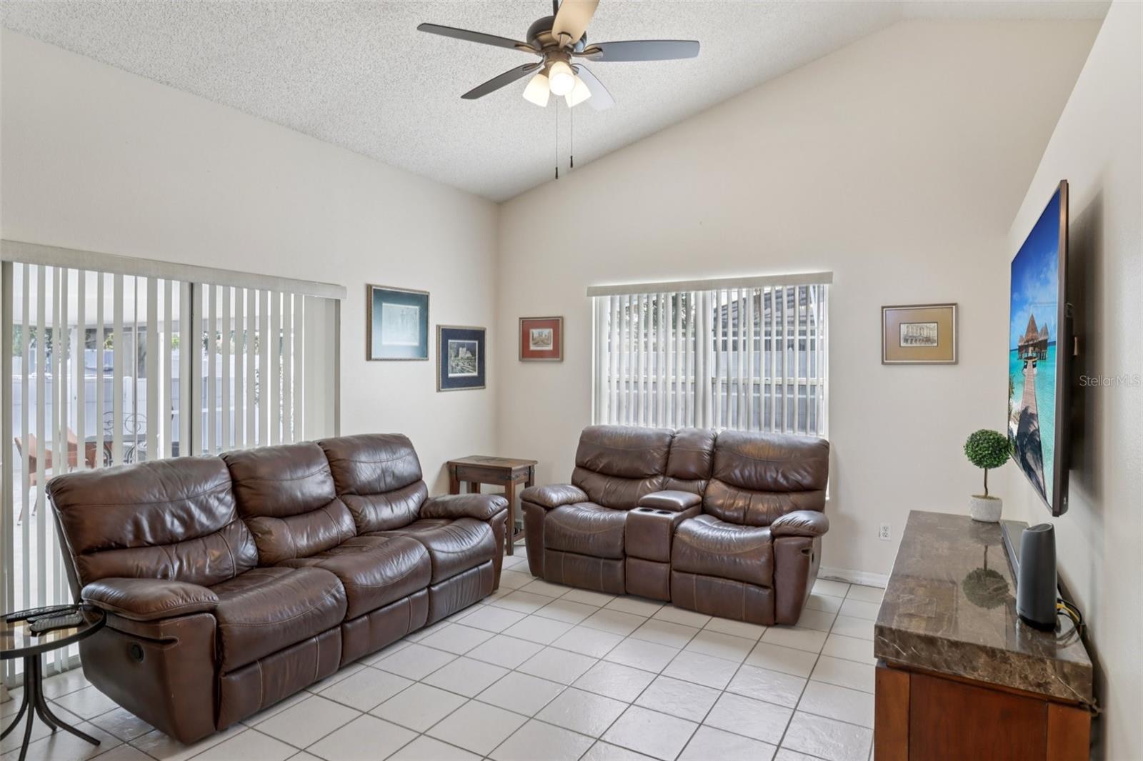 DELTONA LAKES UNIT 09 - Residential