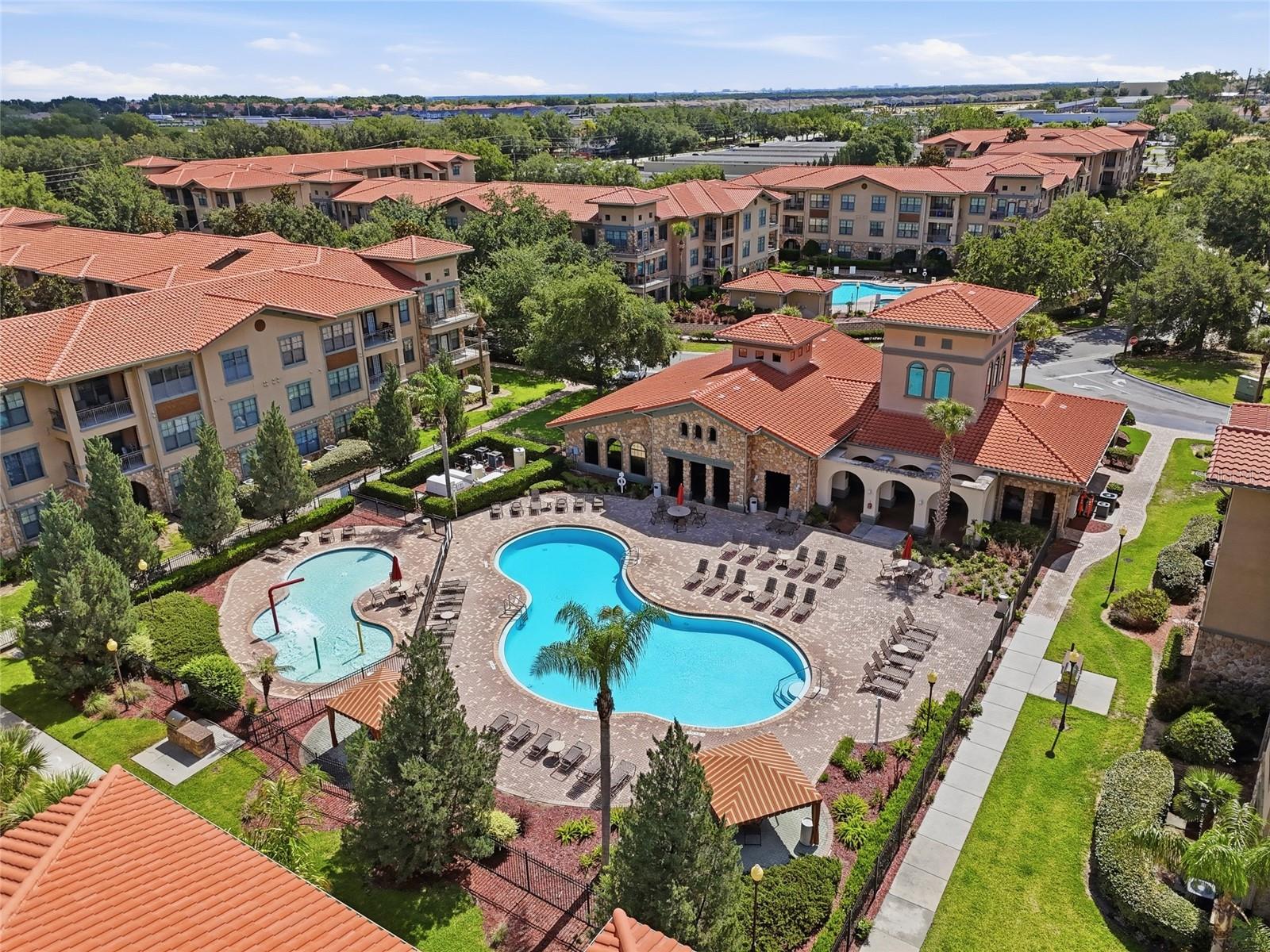 BELLA PIAZZA - Residential