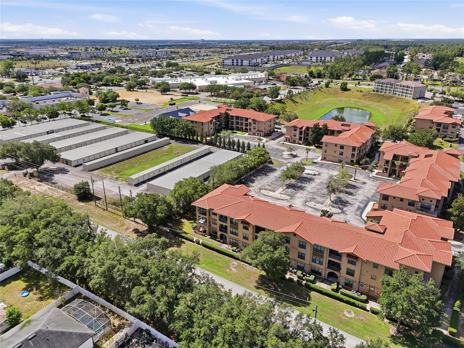 BELLA PIAZZA - Residential