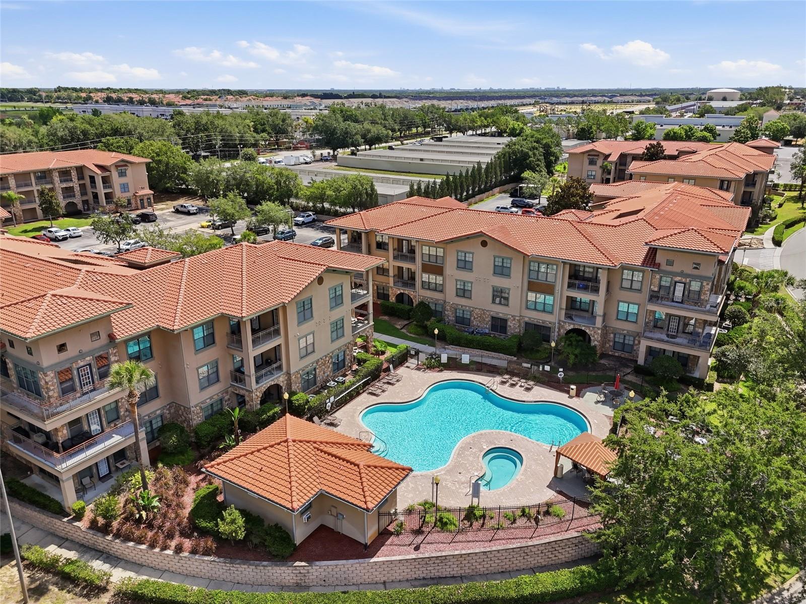BELLA PIAZZA - Residential