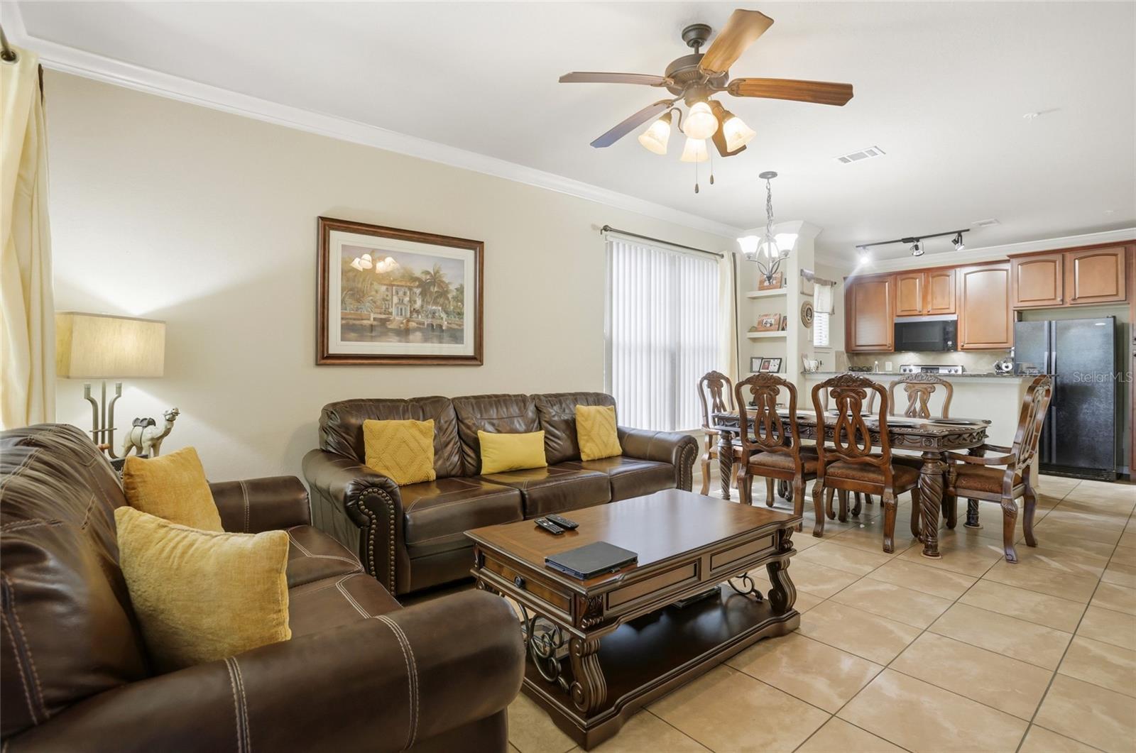 BELLA PIAZZA - Residential