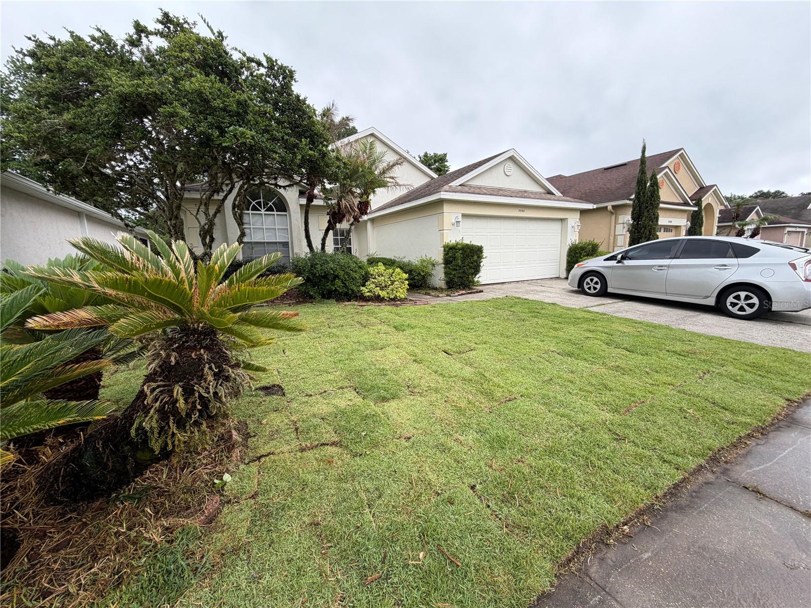 Looking for a privacy ad security living in a quite gated community of Aloma Woods? This 3 bed and 2 bath home offers a large living room and dining room combination, an spacious kitchen by the family room and over-sized family Florida room with beautiful views of the private backyard. Relax, entertain or play in the manicured backyard with paver patios. Home location is convenient to great schools, dining, shopping and amenities. Available July 1, 2026