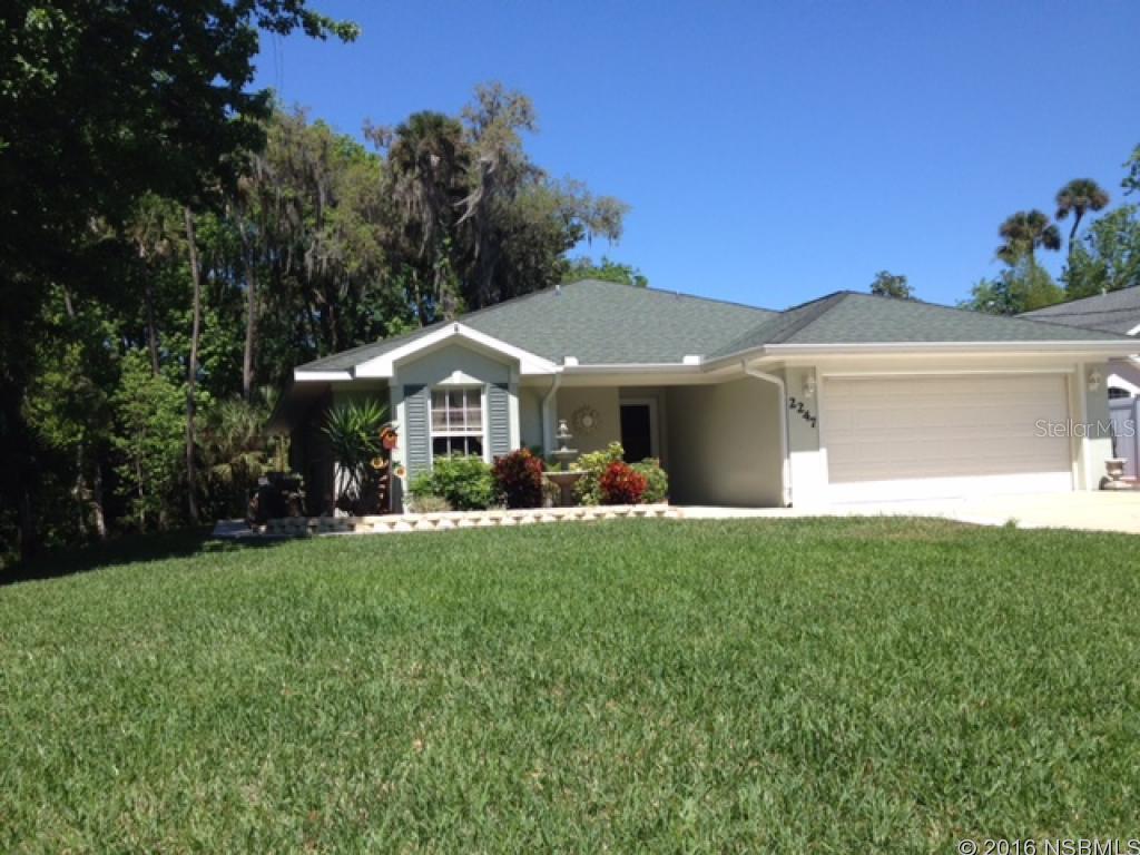 Adorable Pool home in Corbin Park. 3 bedroom, 2 bath. Split bedroom plan. Open floor plan. Breakfast bar, dining, living room combo. Kitchen is up grated with Granite counter tops and quality cabinets.  Laundry room. Screened, heated Salt water pool w/large lanai. Beautifully landscaped property. 2 car garage. ;Water: City