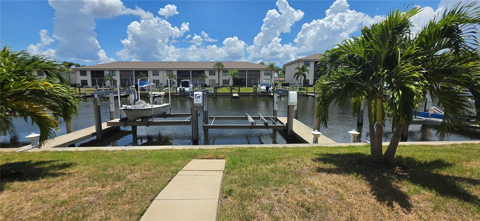 ADMINALS LANDING - Residential Lease